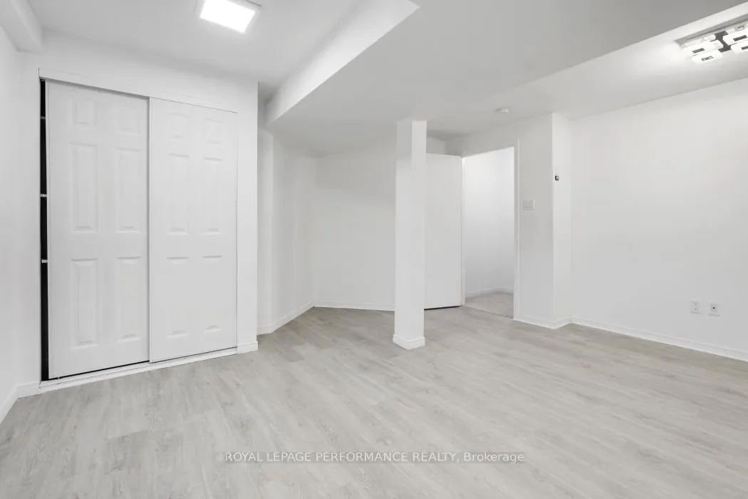 1416 Caravel Crescent