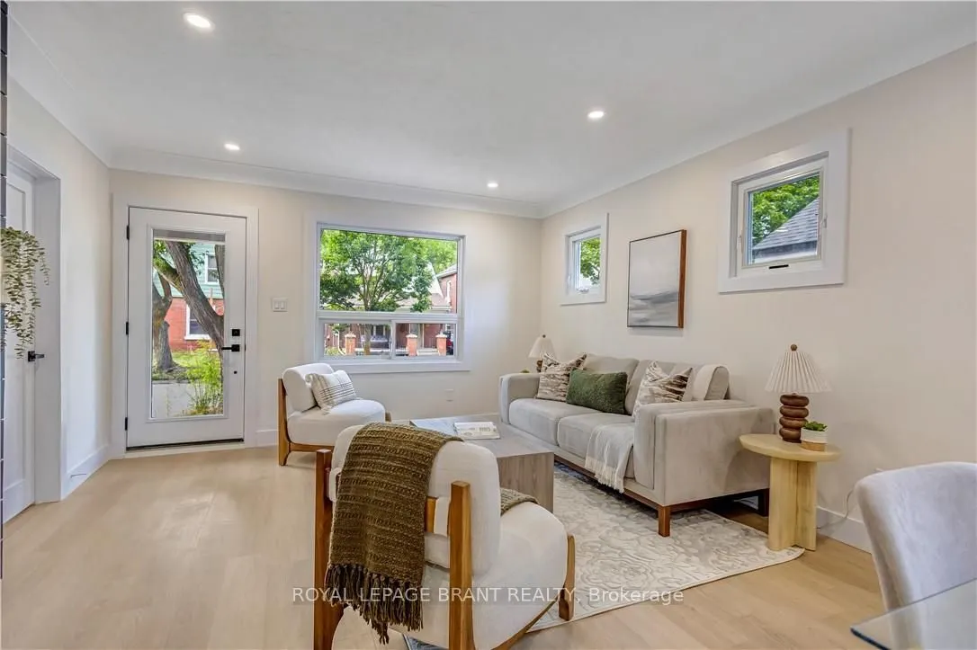 59 Eagle Avenue