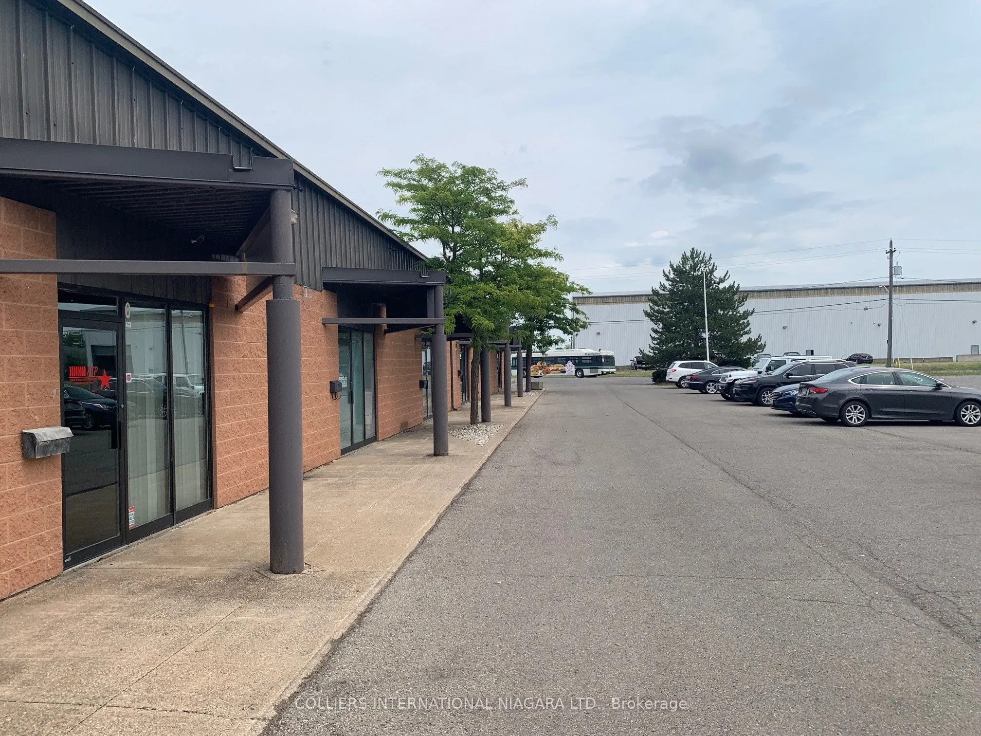 35 Seapark Drive, #11 & 12