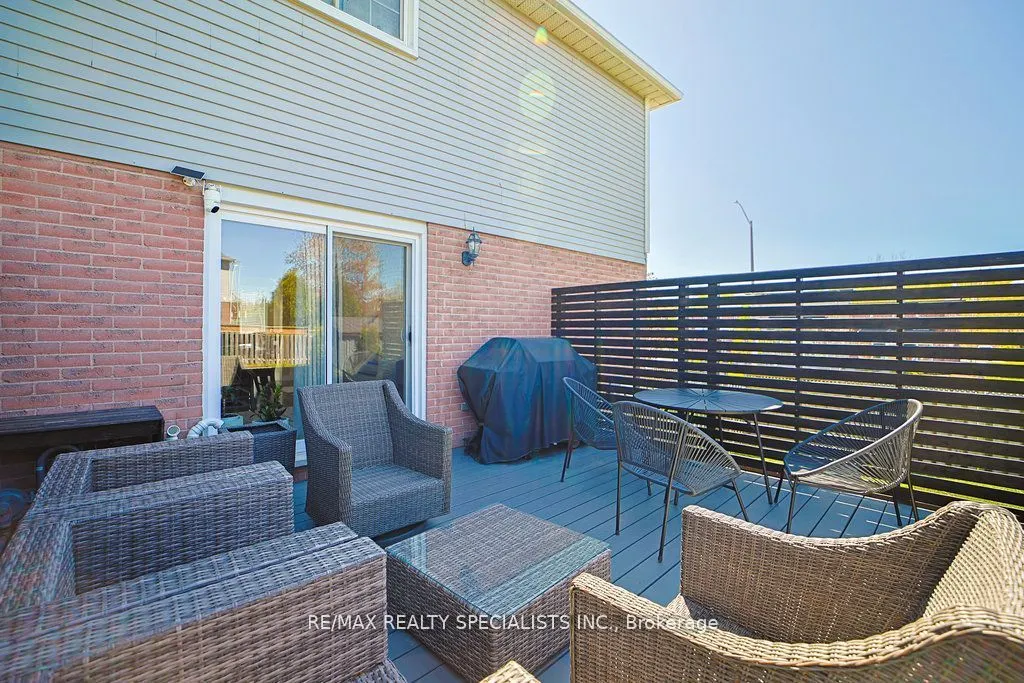 123 Middlemiss Crescent