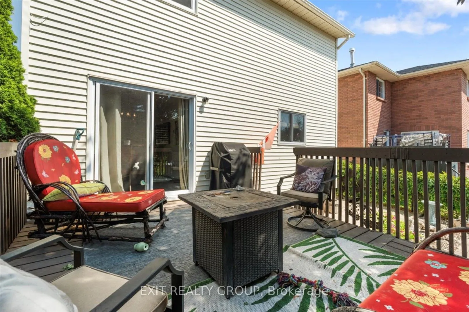 39 Sherwood Crescent