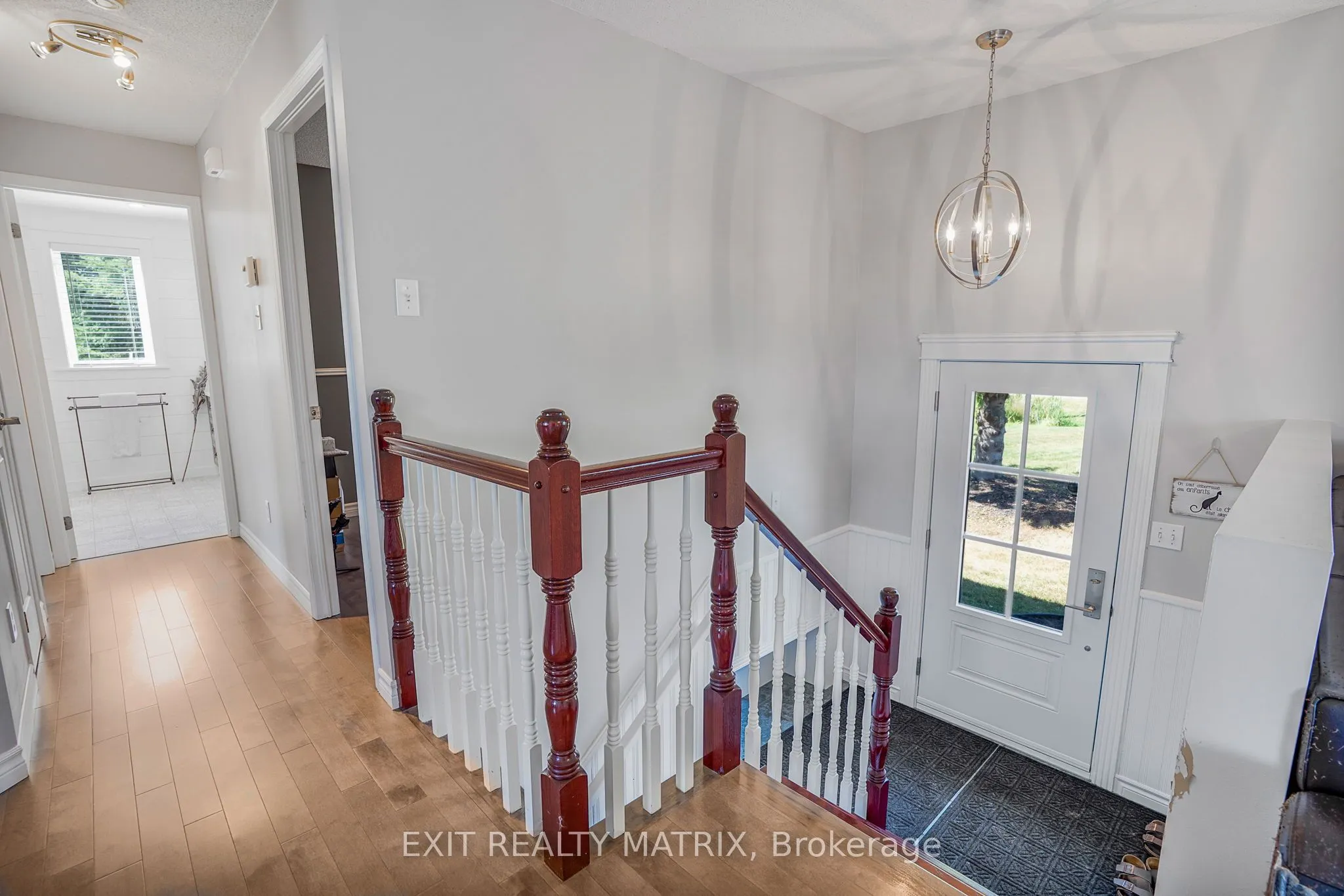 1526 Sandy Hill Road