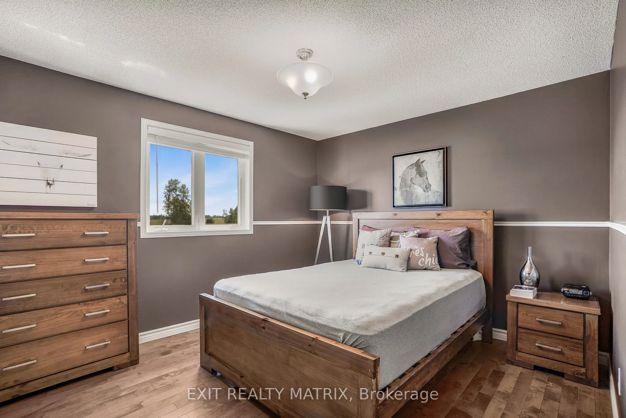 1526 Sandy Hill Road