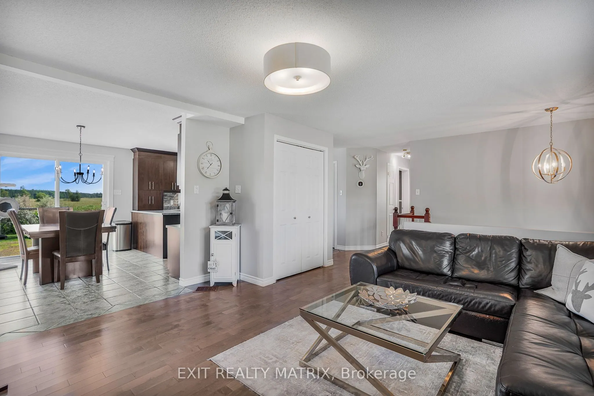 1526 Sandy Hill Road