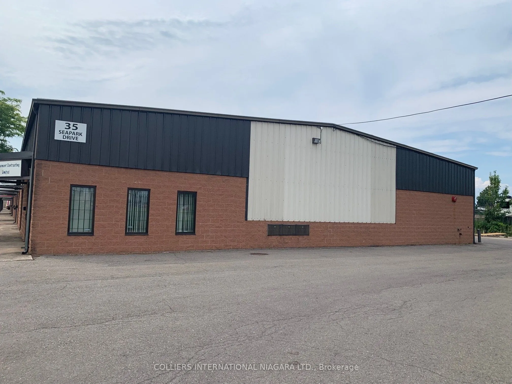 35 Seapark Drive, #7 & 8