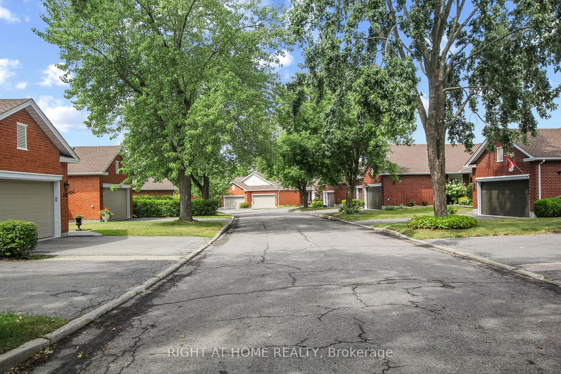 40 Kettering Private, #40