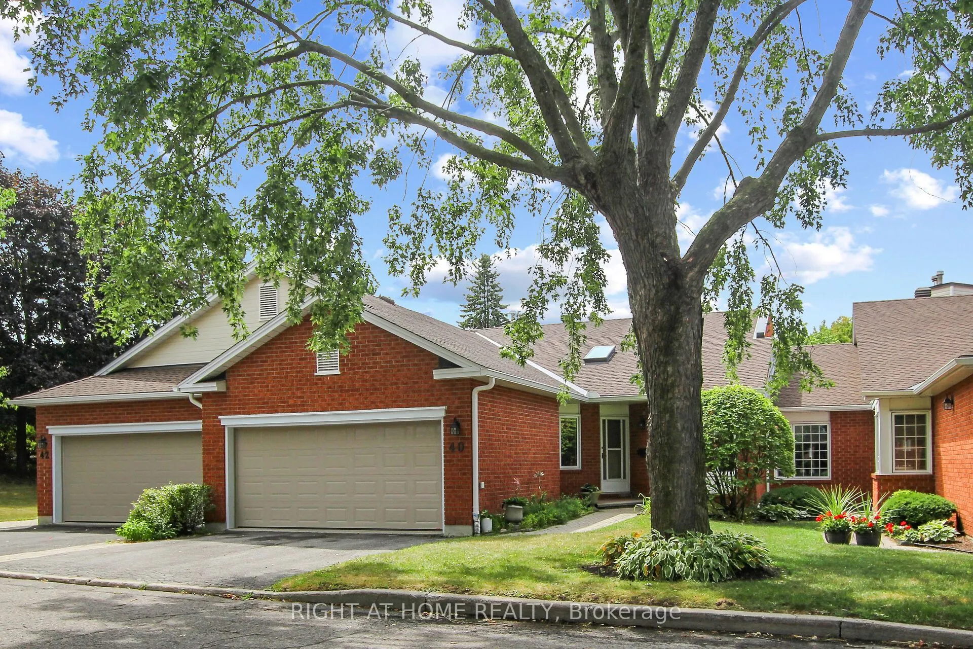 40 Kettering Private, #40