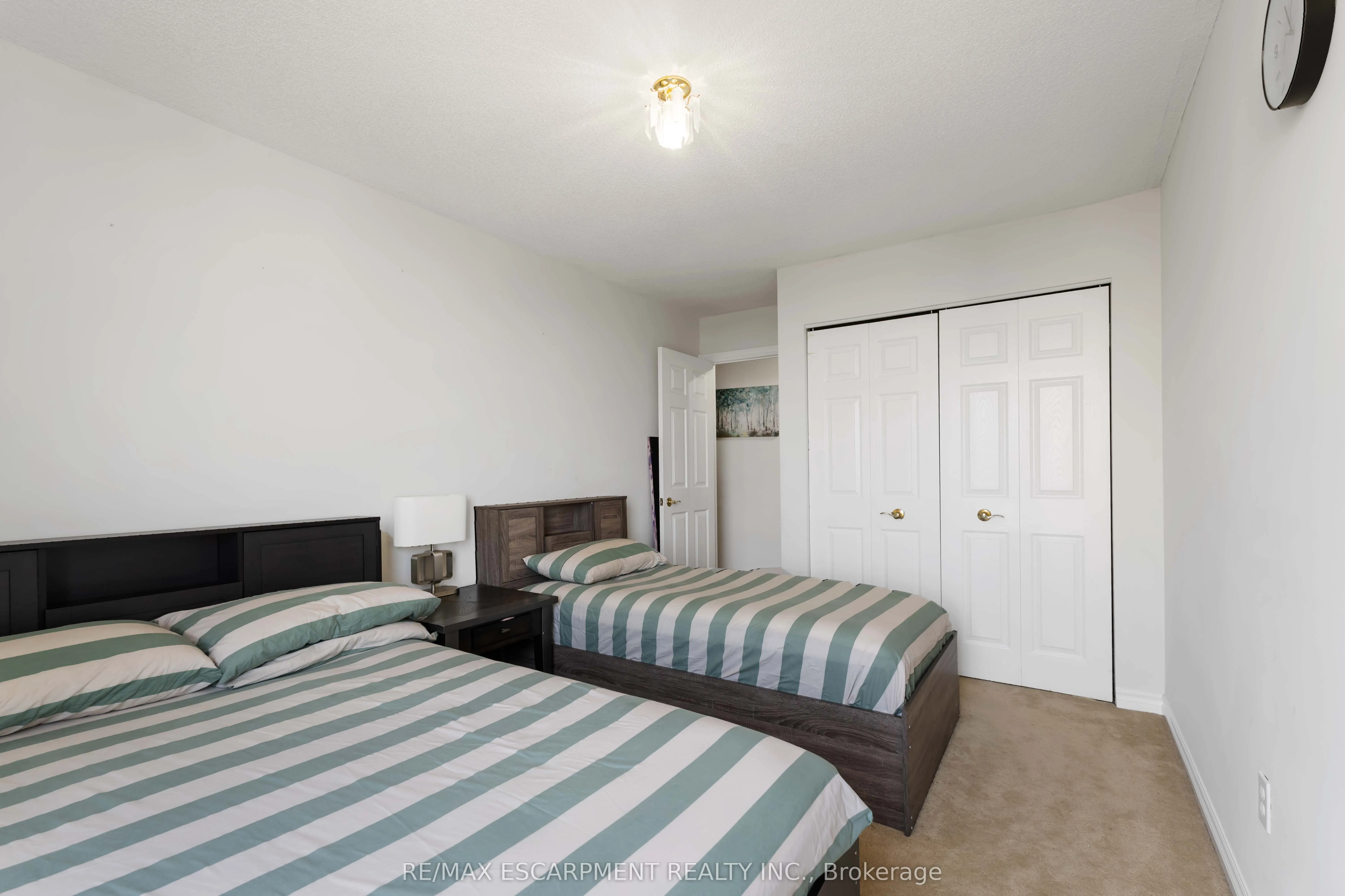 75 Glenburn Court, #1004