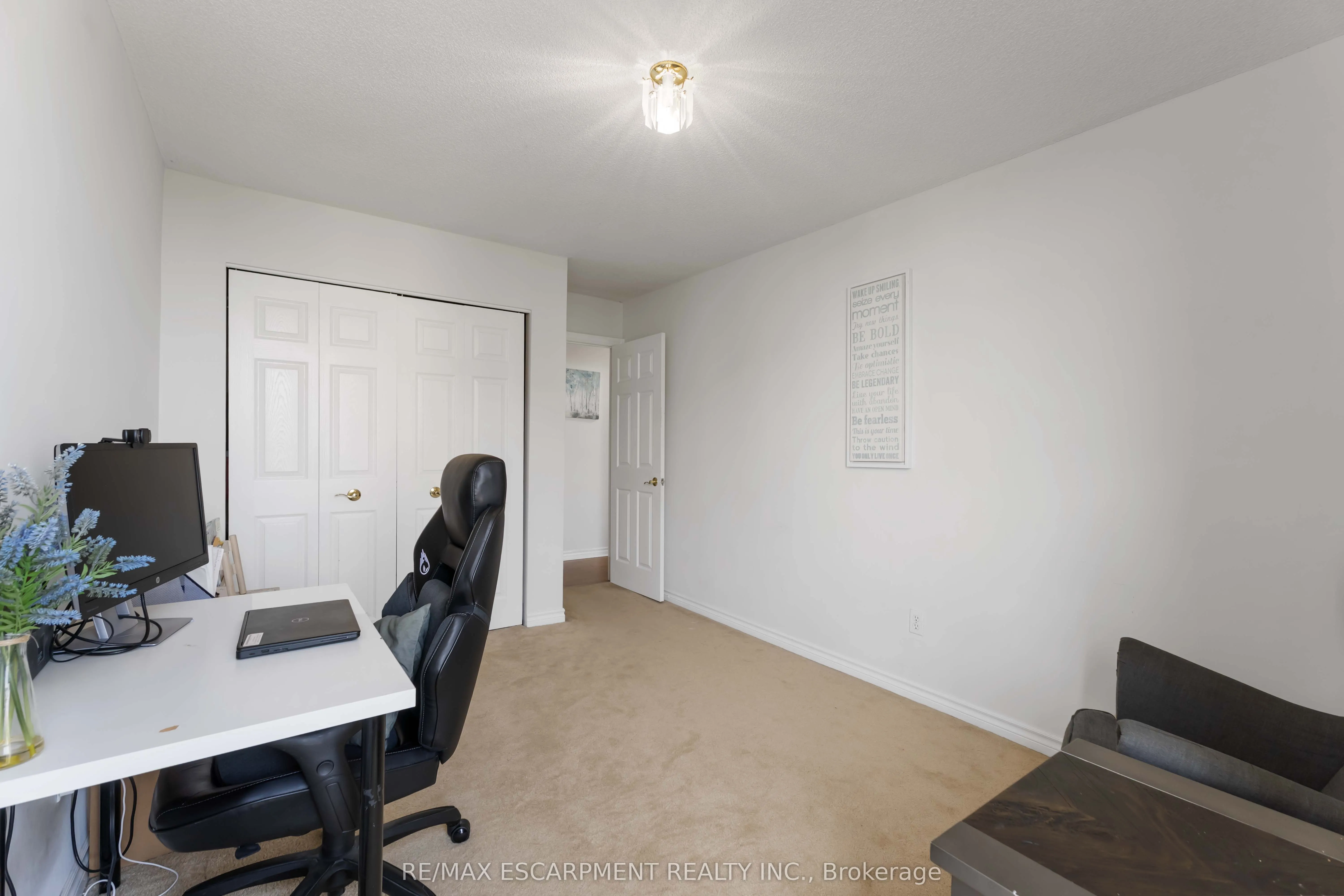 75 Glenburn Court, #1004