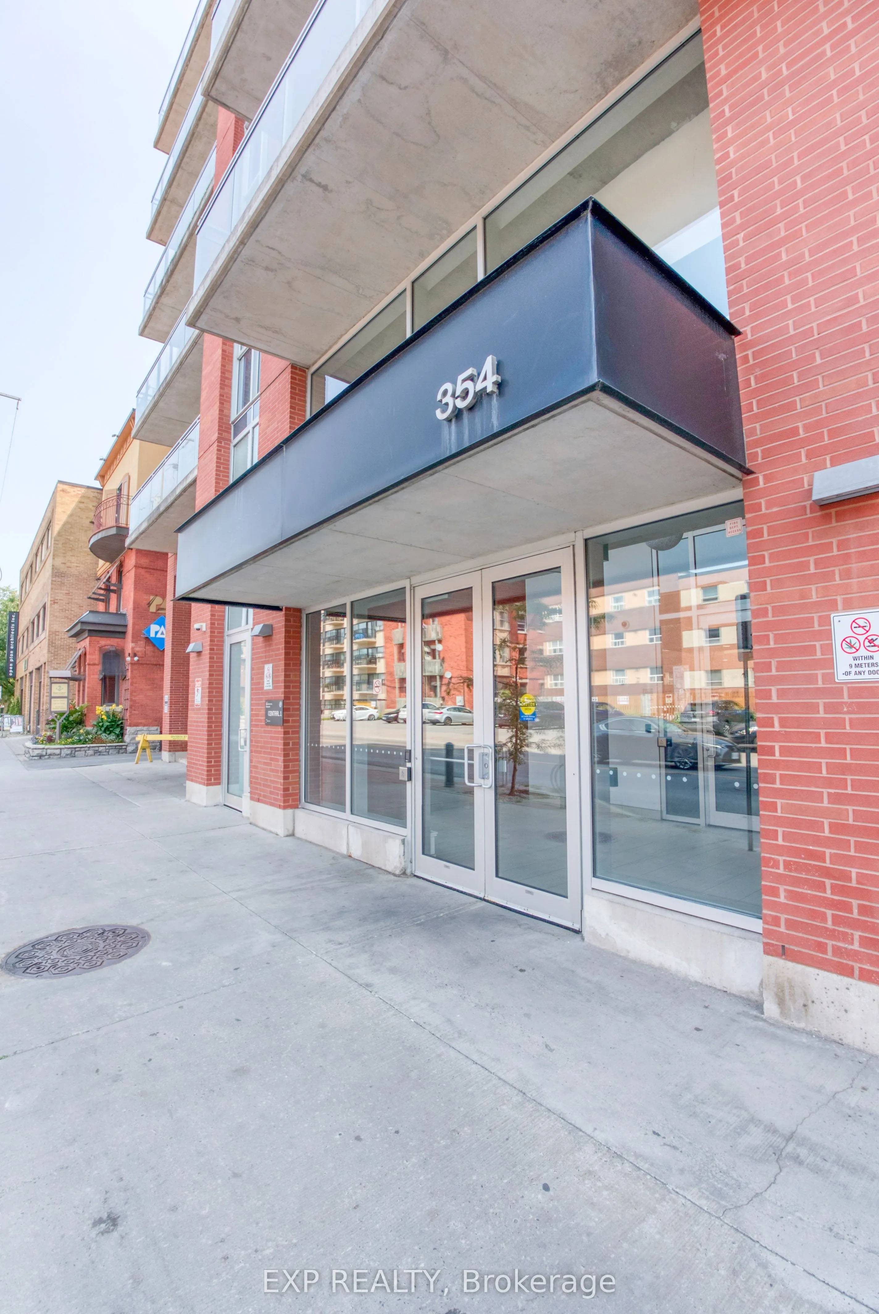 354 Gladstone Avenue, #321