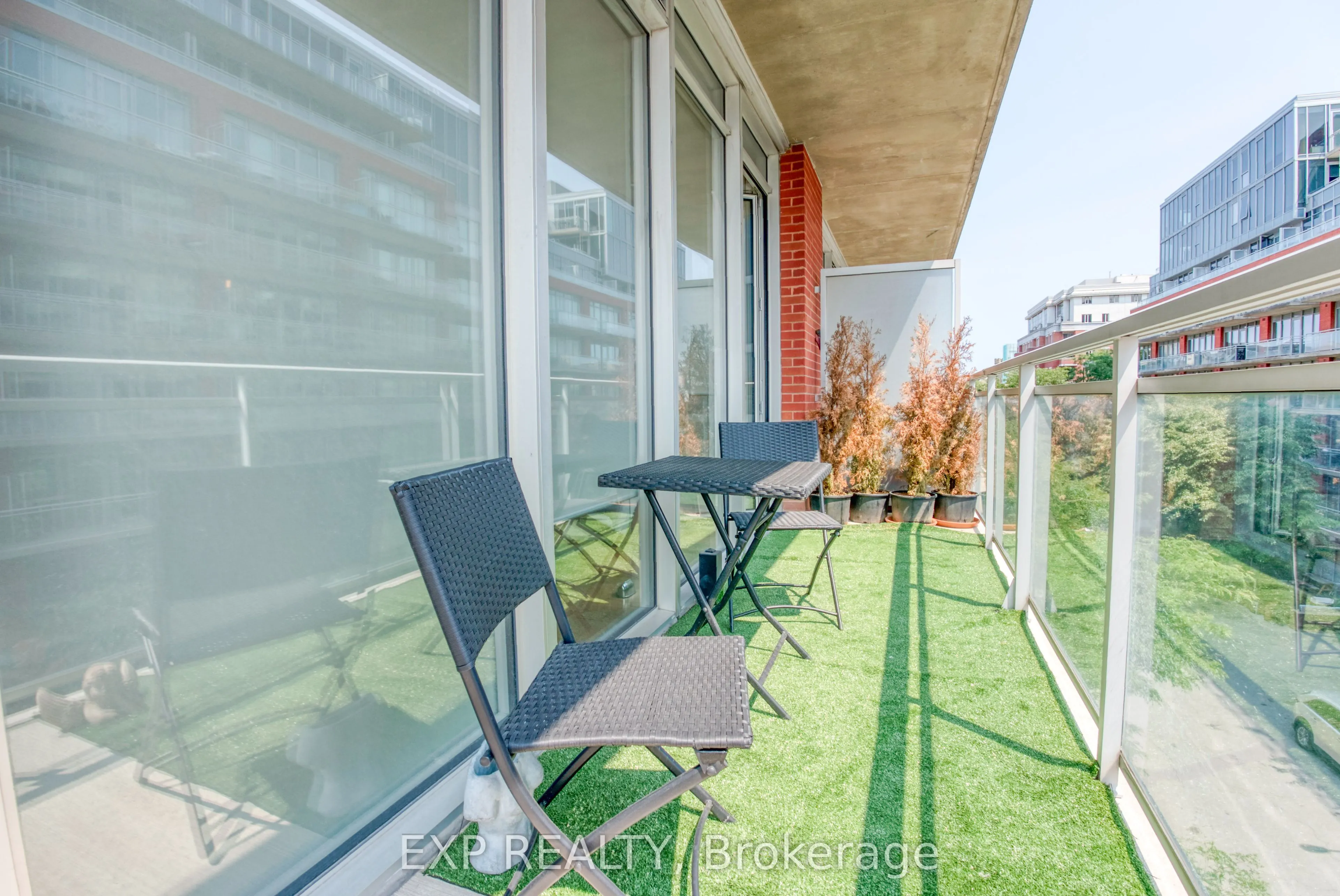 354 Gladstone Avenue, #321
