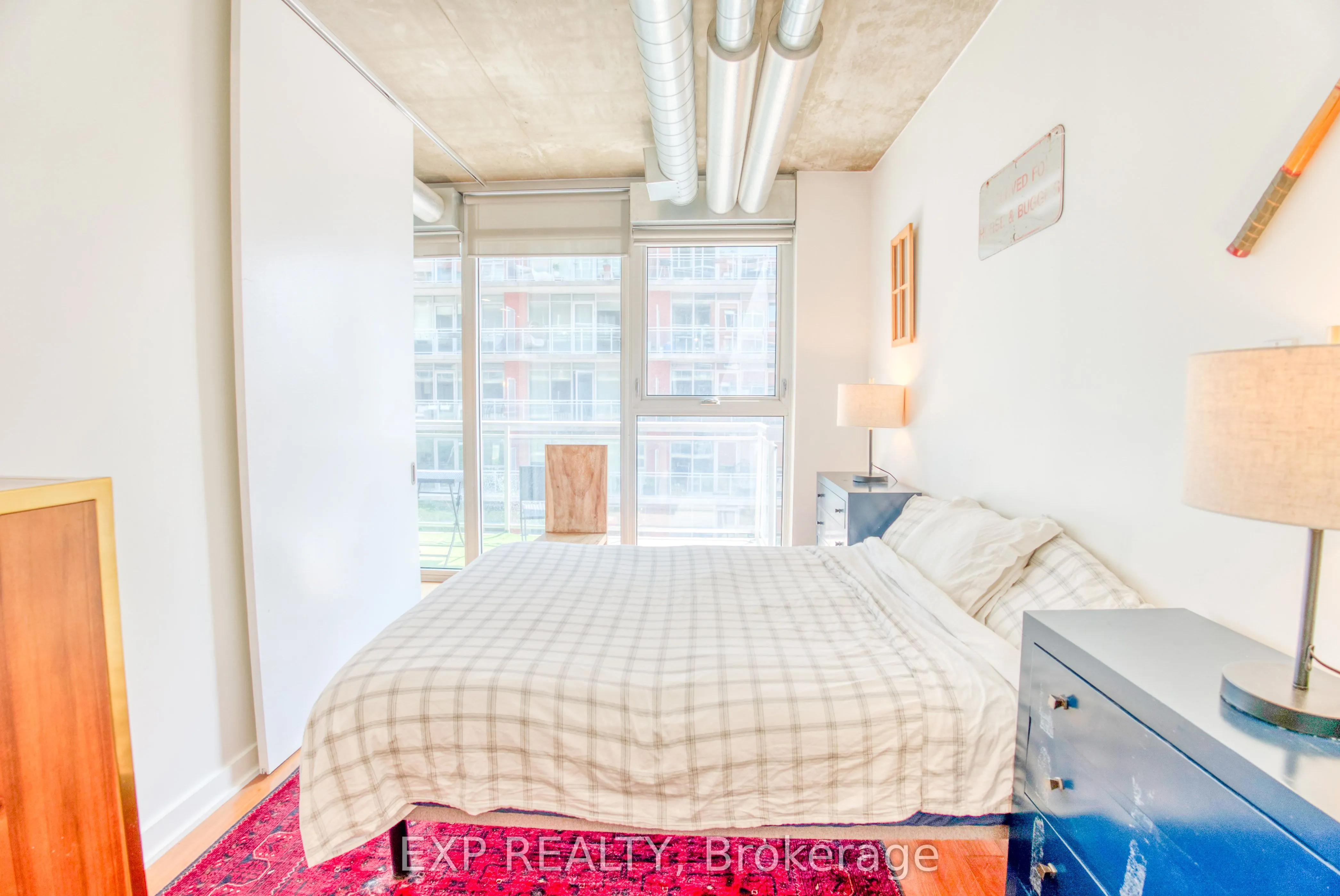 354 Gladstone Avenue, #321