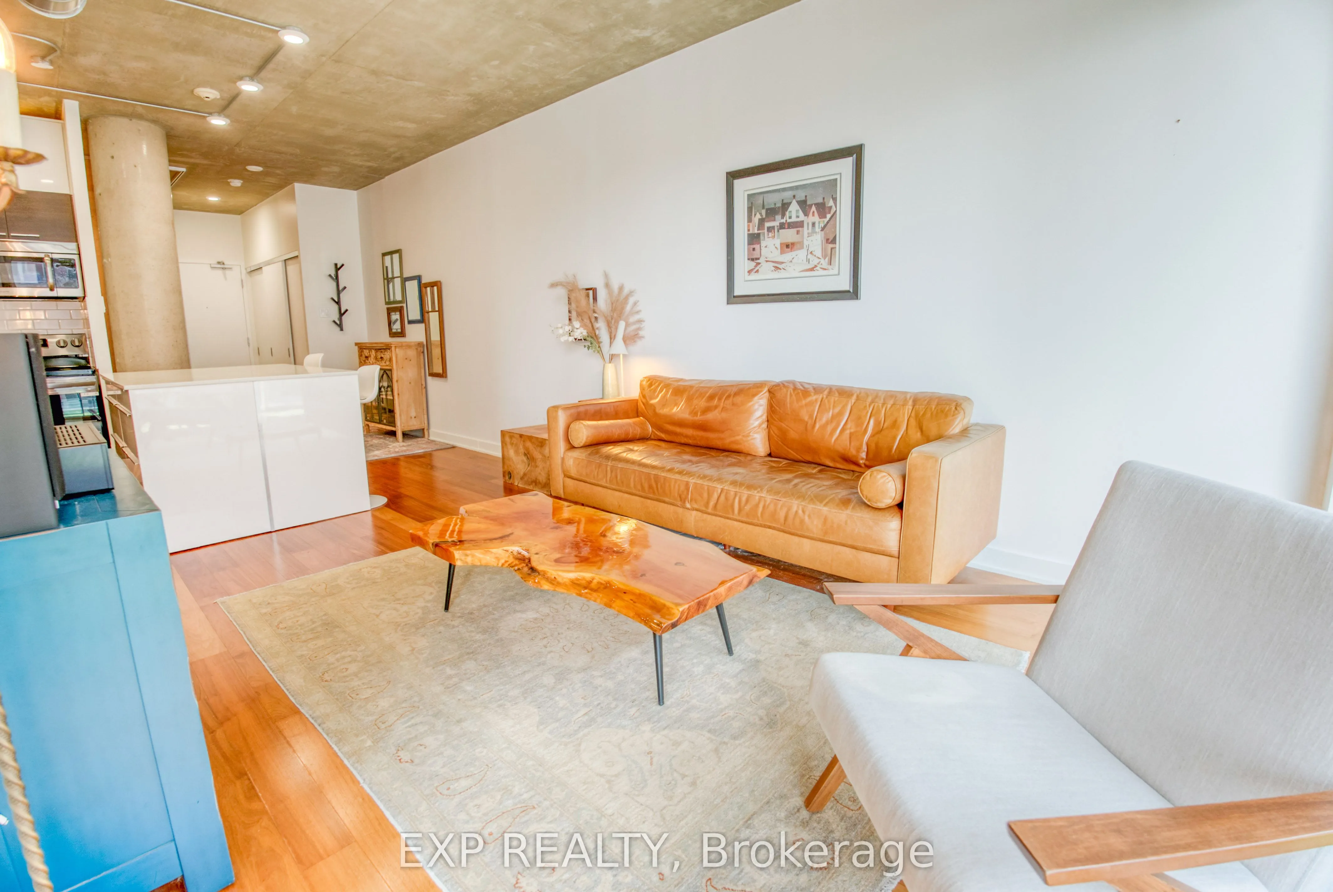 354 Gladstone Avenue, #321