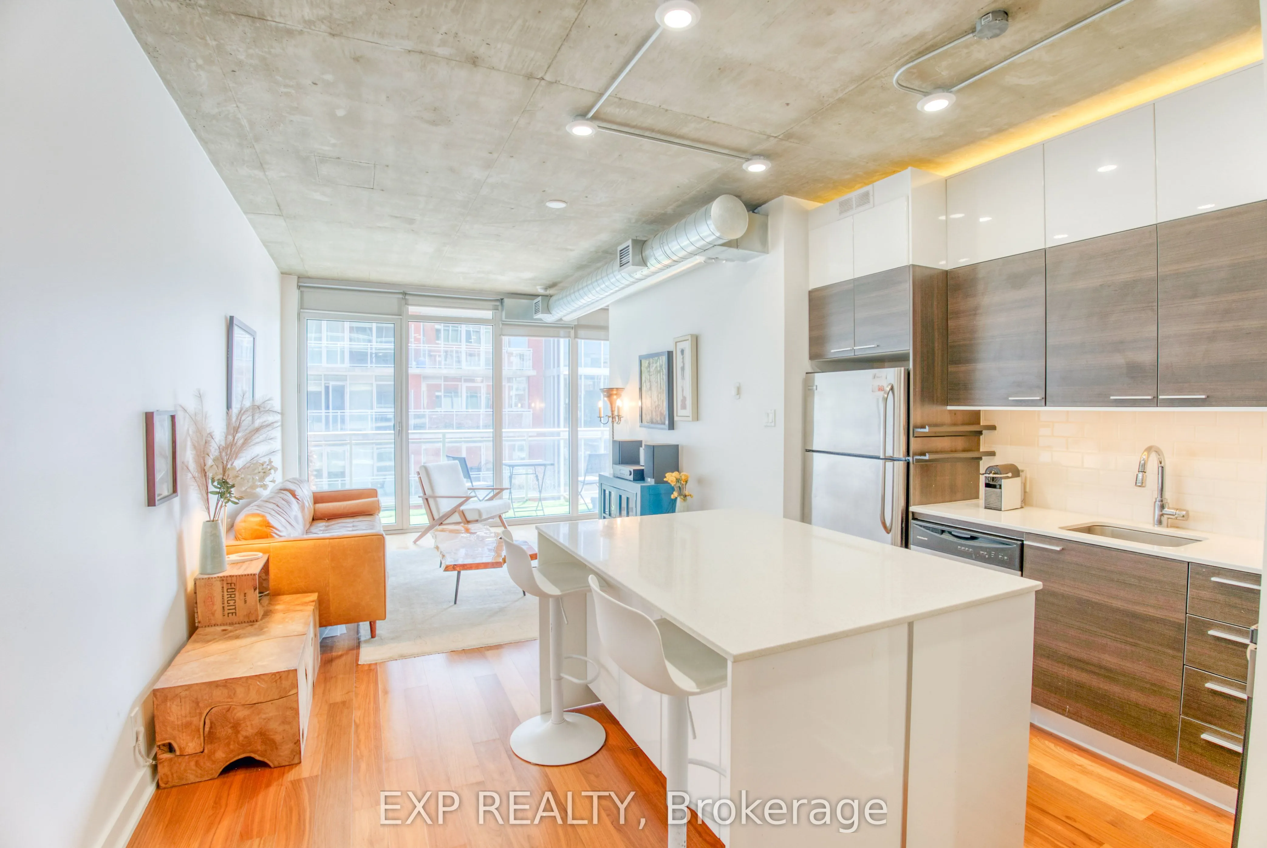 354 Gladstone Avenue, #321