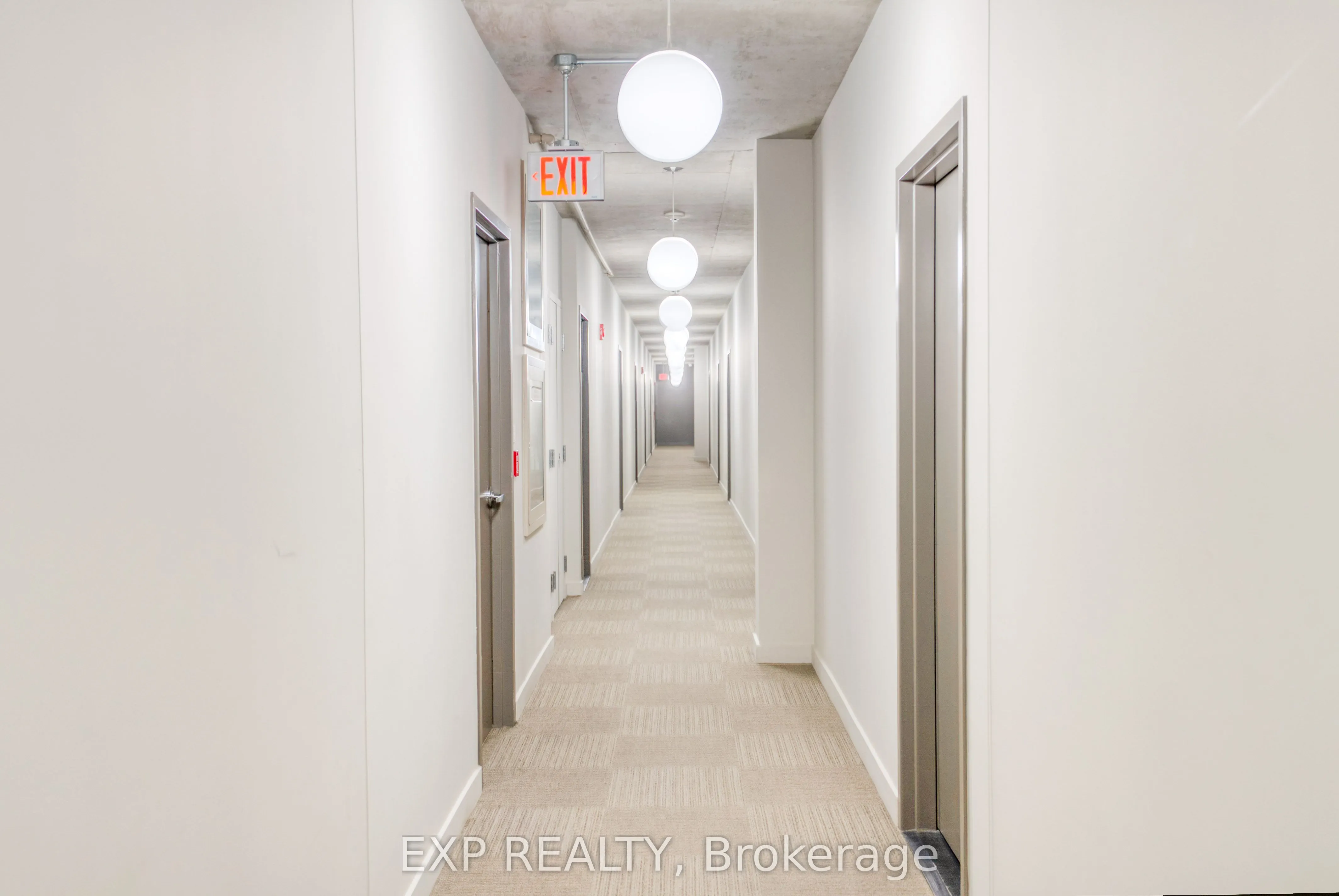354 Gladstone Avenue, #321