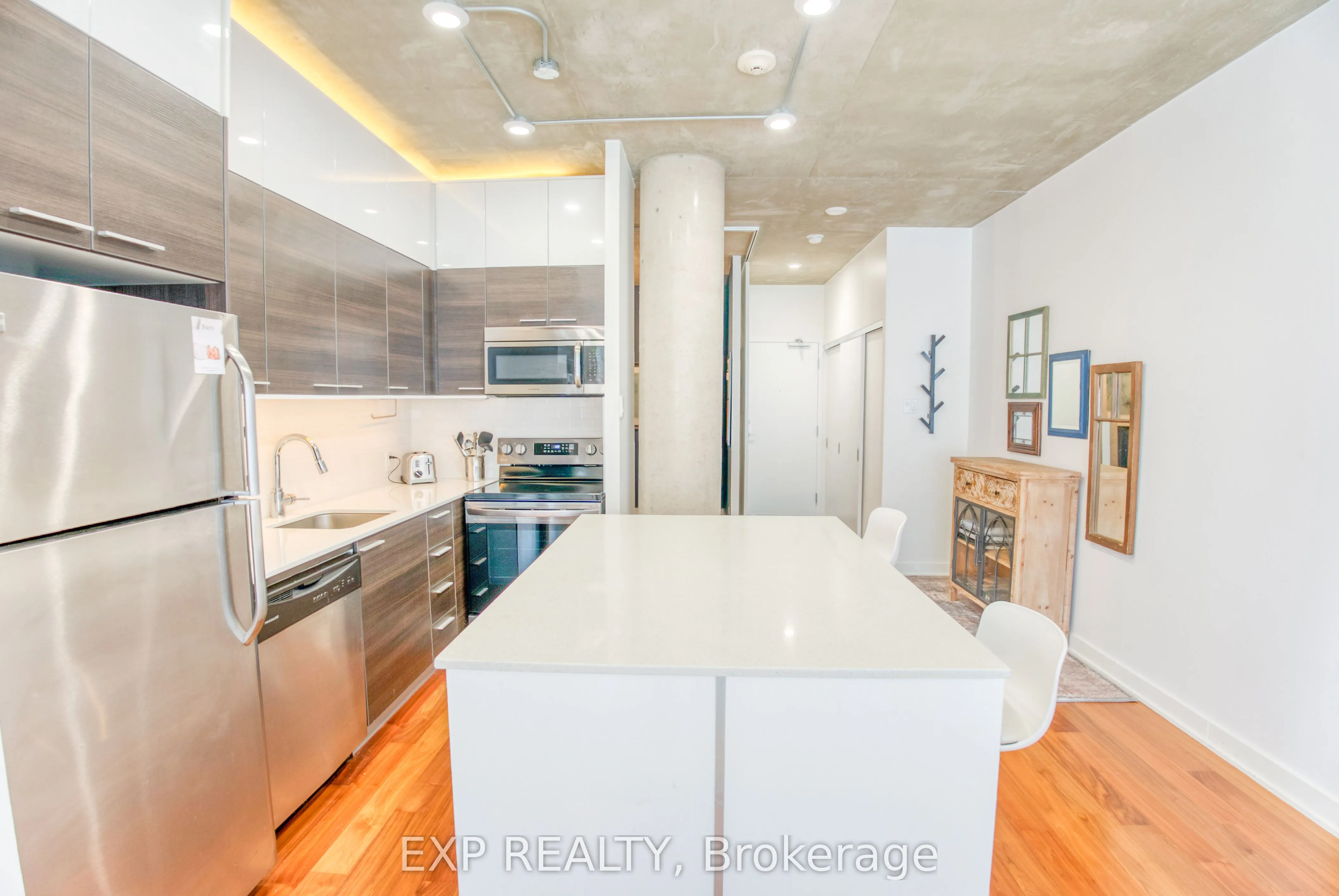 354 Gladstone Avenue, #321