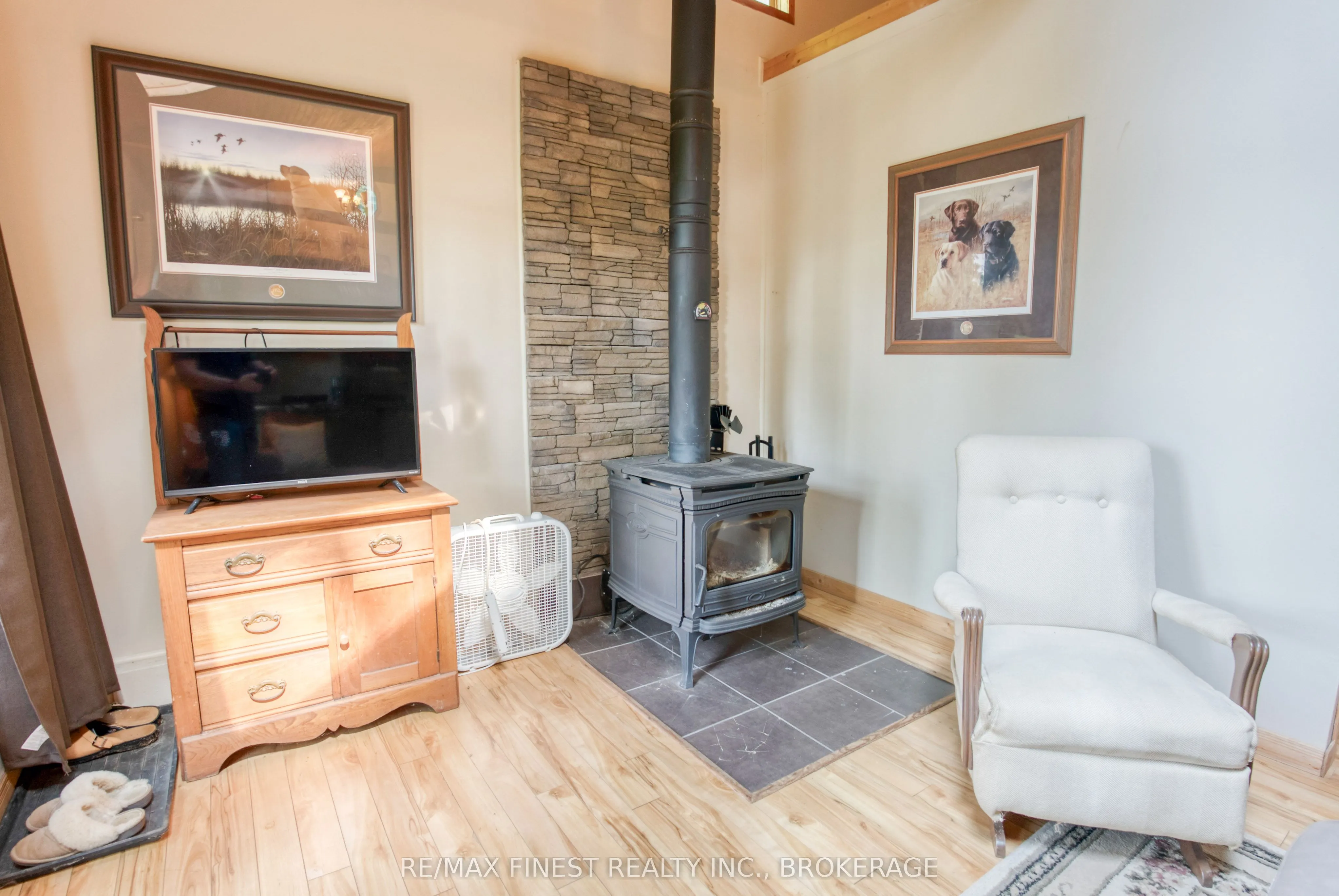 1036A Twin Lake Lane