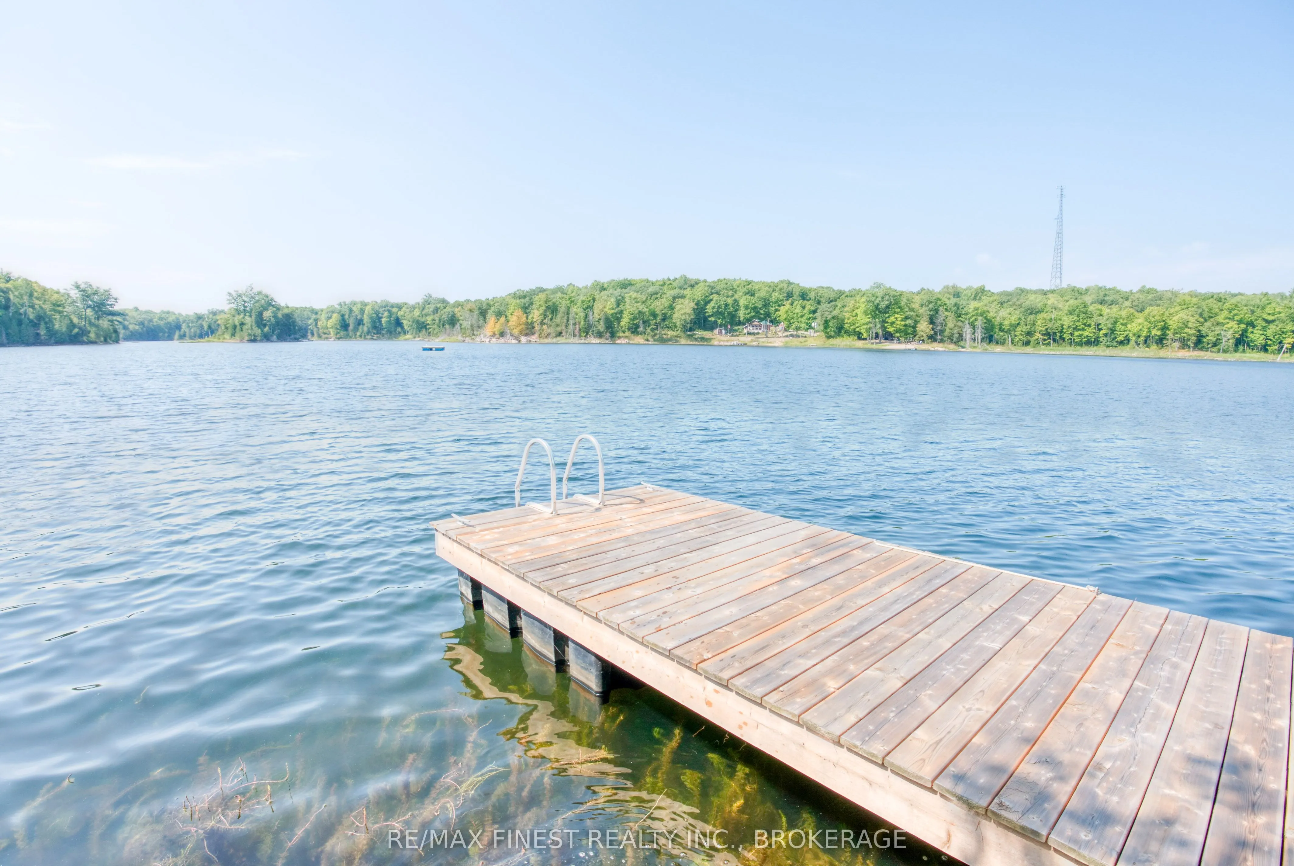 1036A Twin Lake Lane
