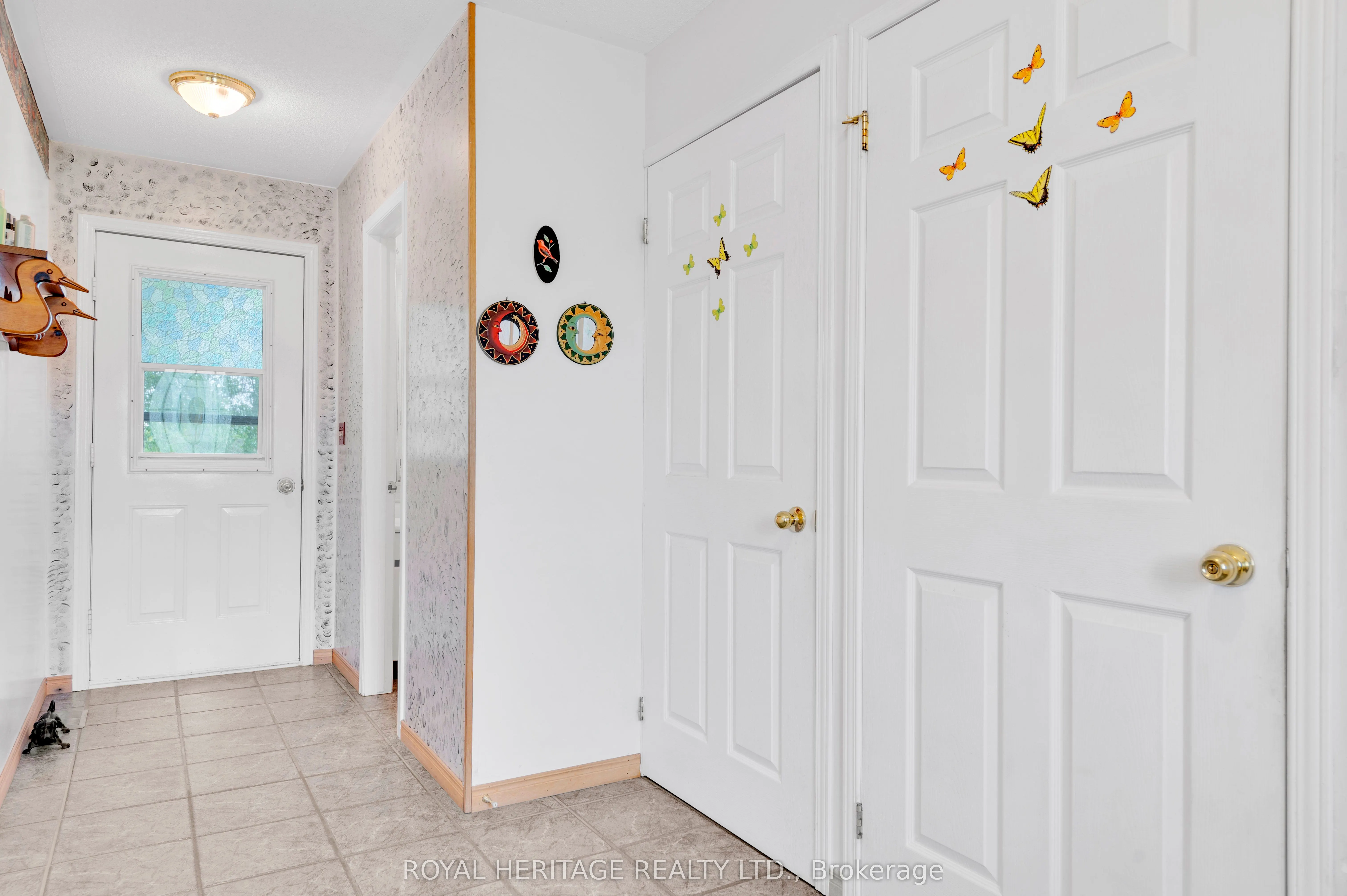 1321C Airport Parkway