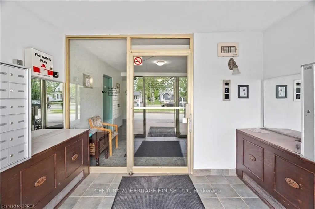 485 Thorold Road, #323