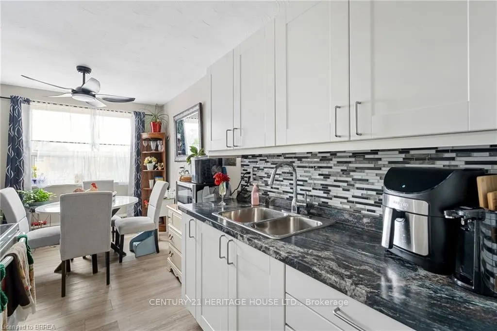 485 Thorold Road, #323