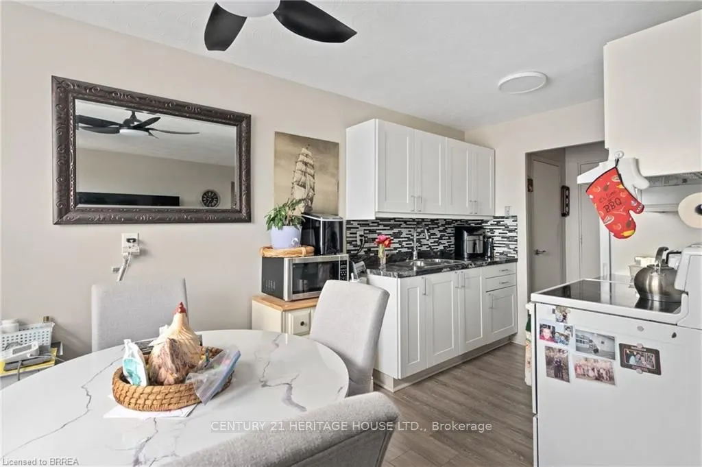 485 Thorold Road, #323