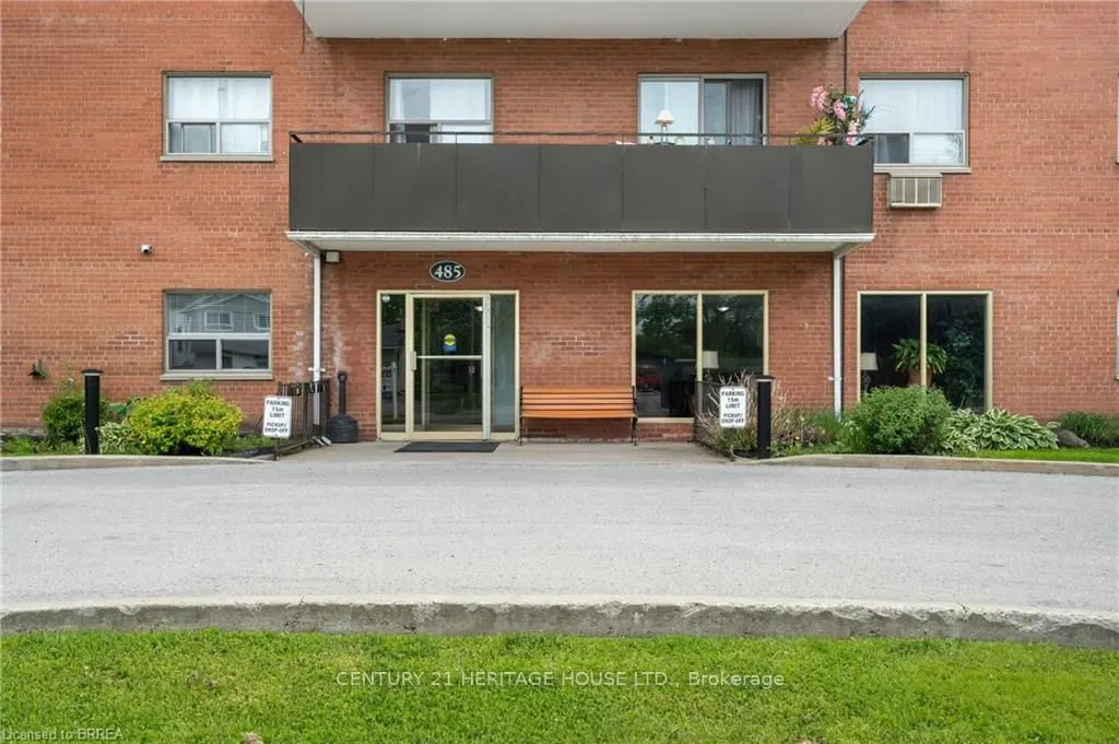 485 Thorold Road, #323