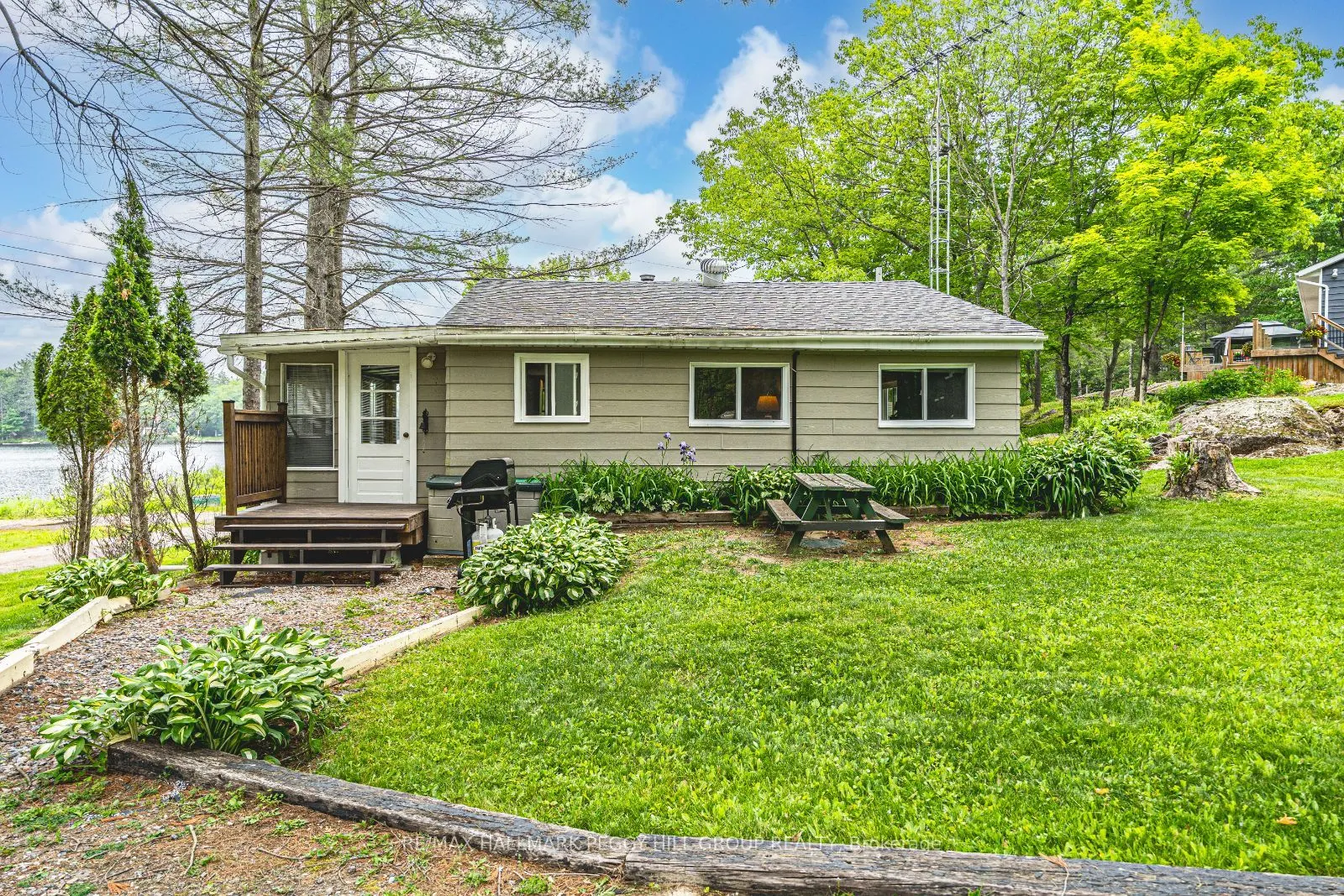 1008 Cove Road