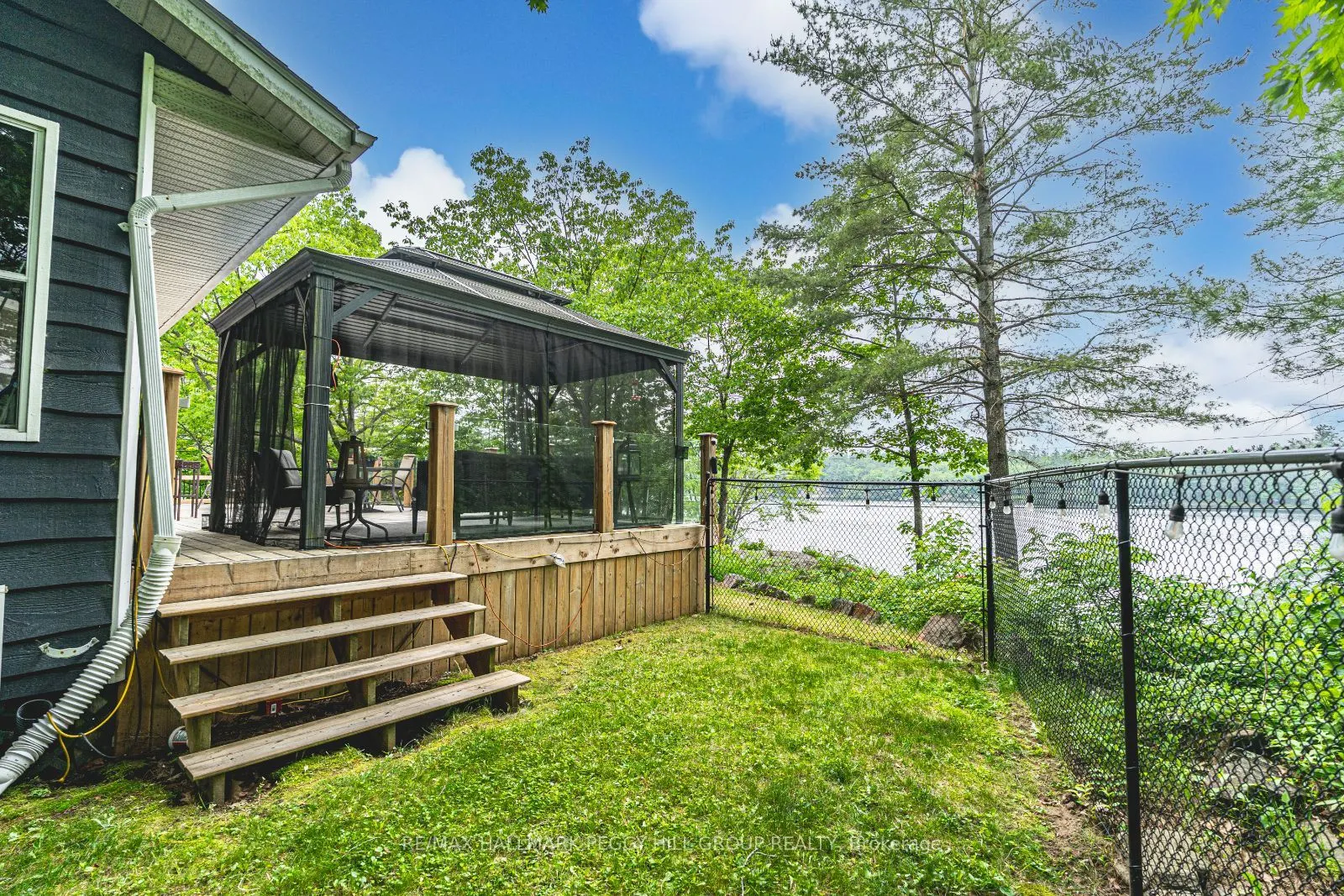 1008 Cove Road