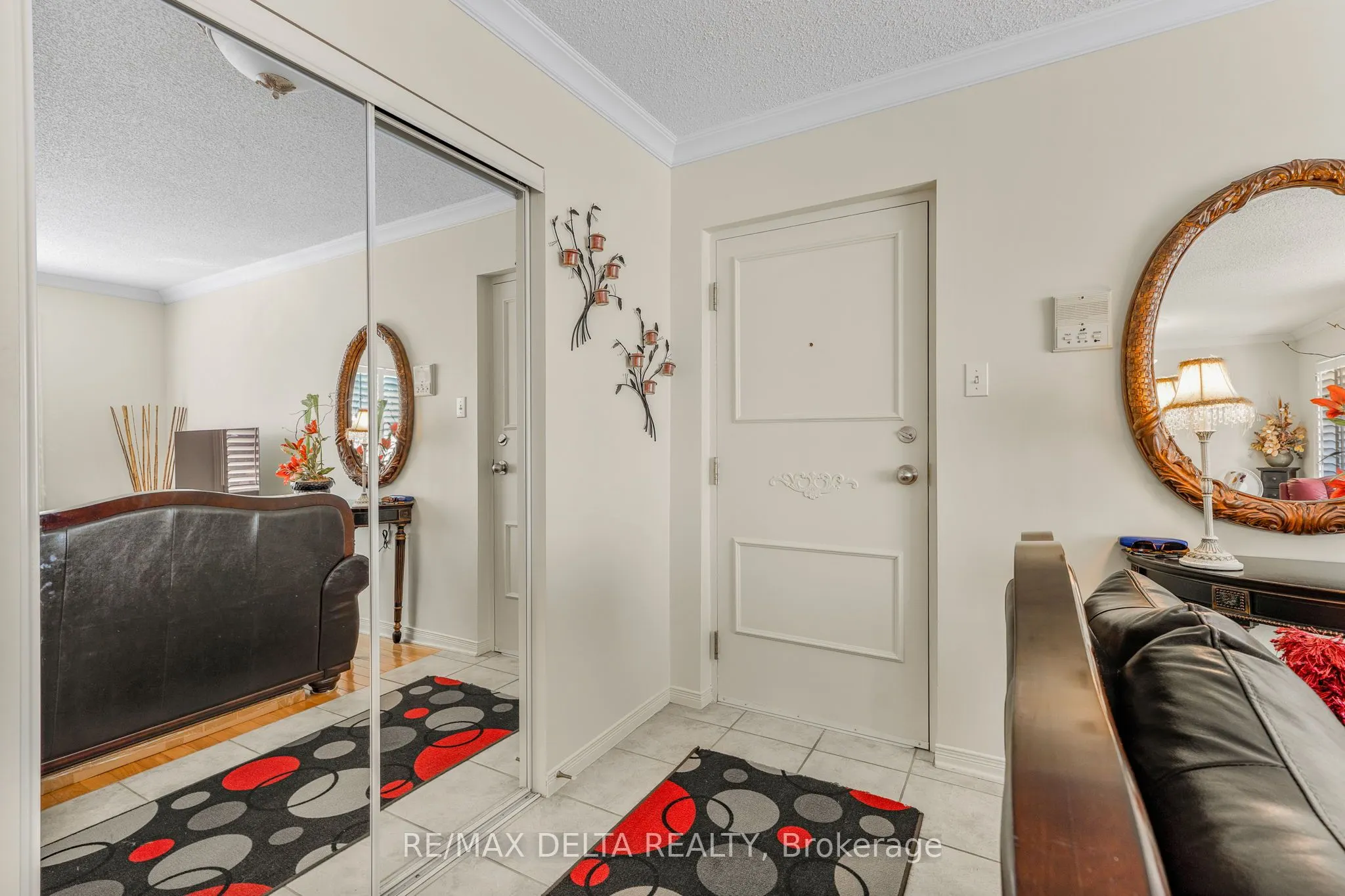 669 Spence Avenue, #5