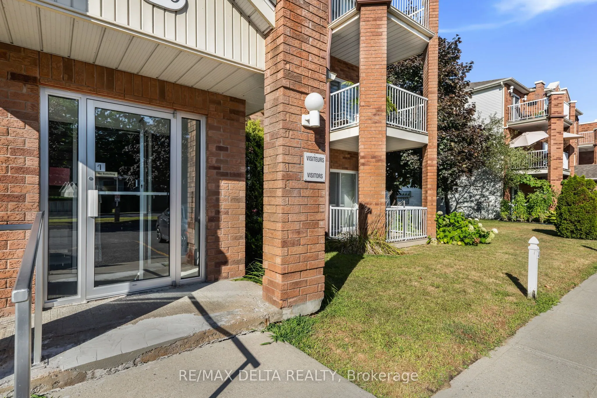 669 Spence Avenue, #5