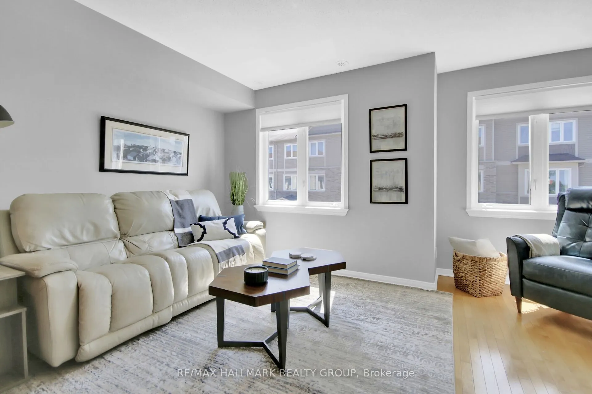 303 Mosaic Private