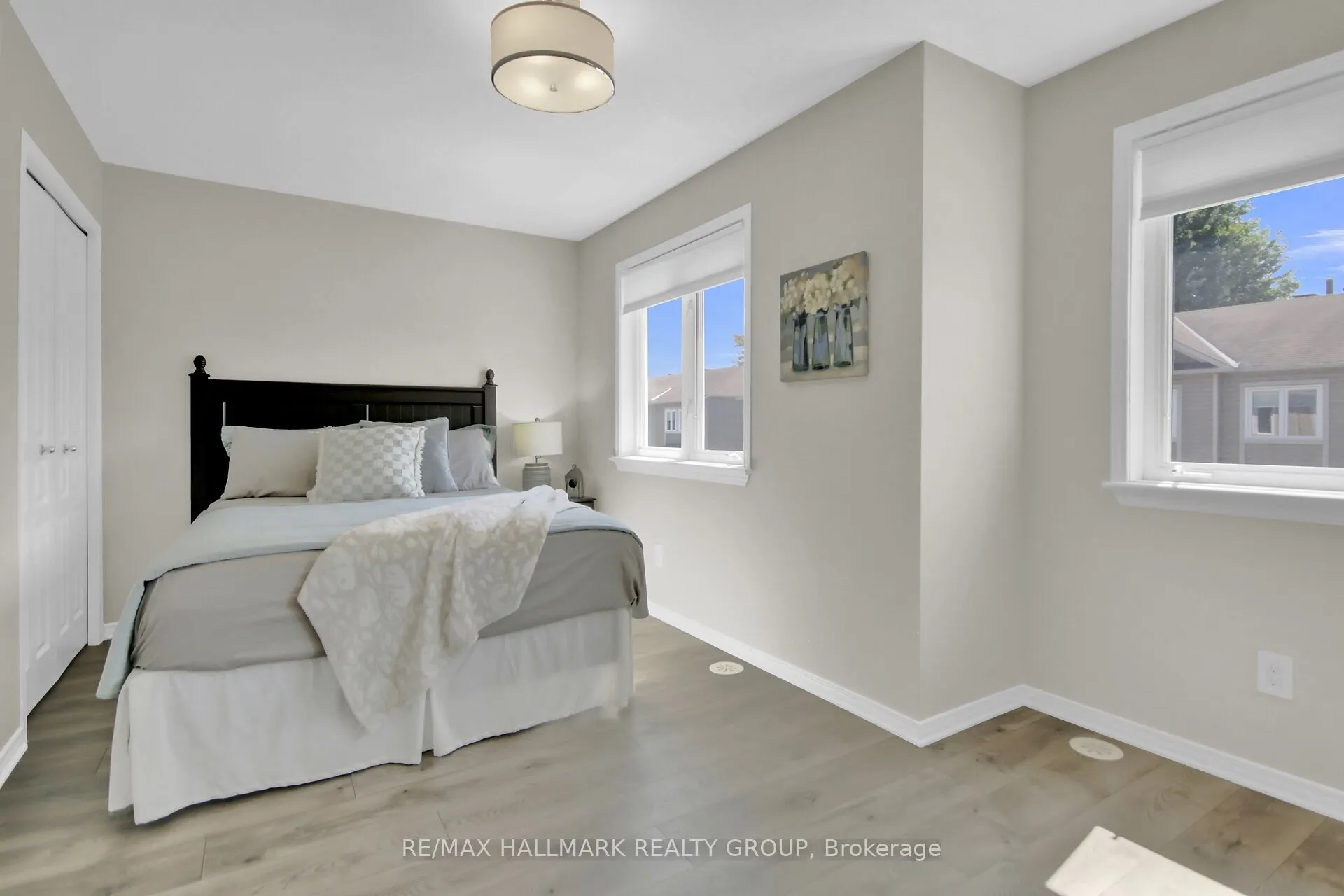 303 Mosaic Private