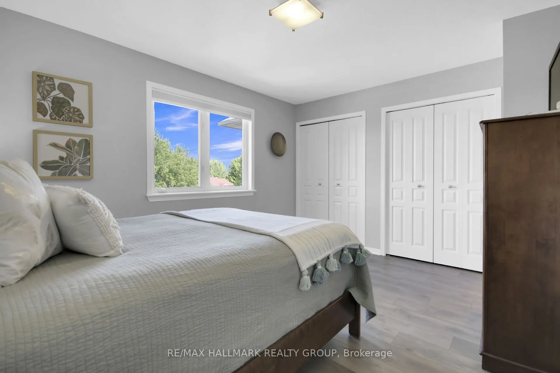 303 Mosaic Private