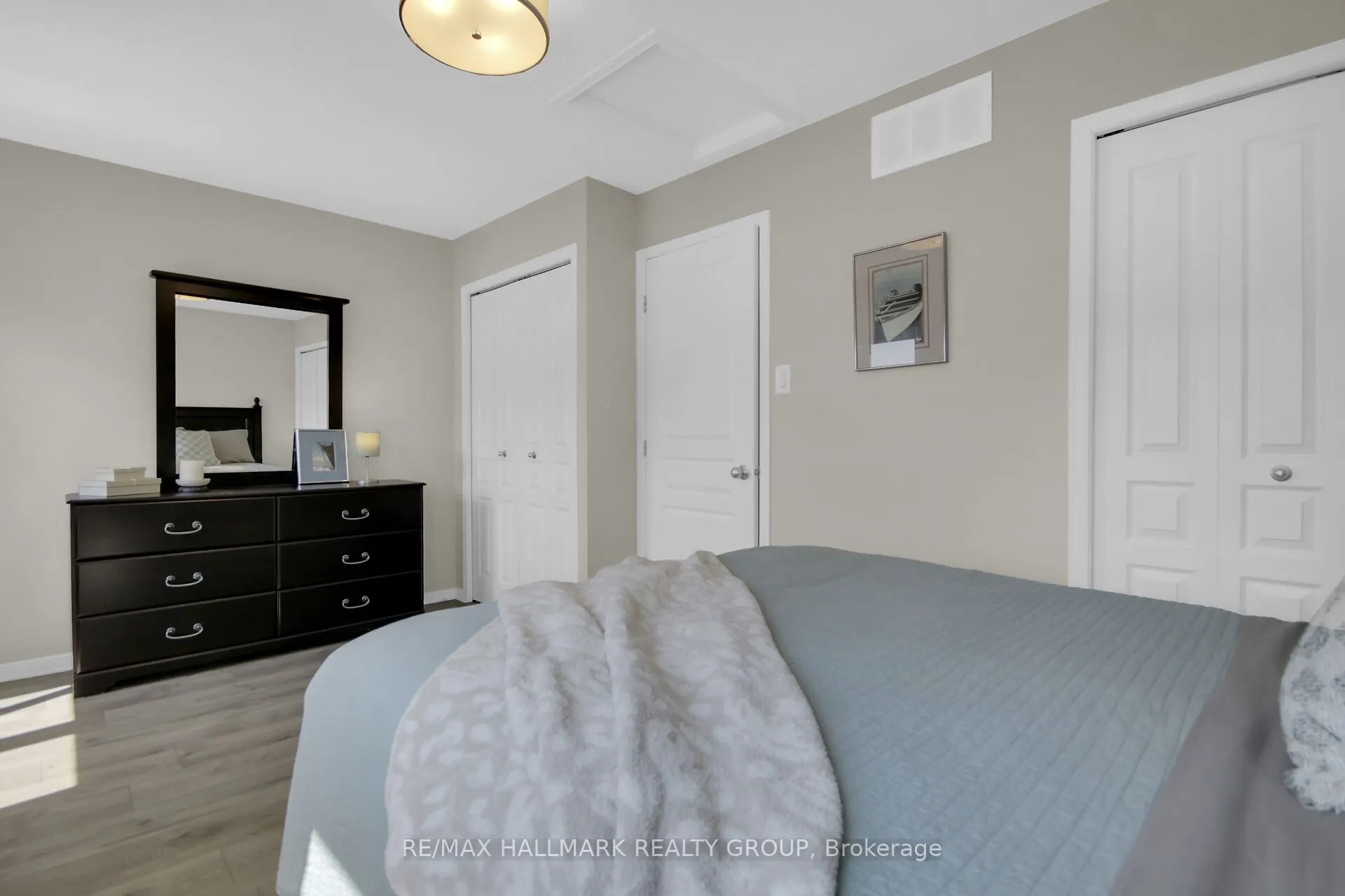 303 Mosaic Private