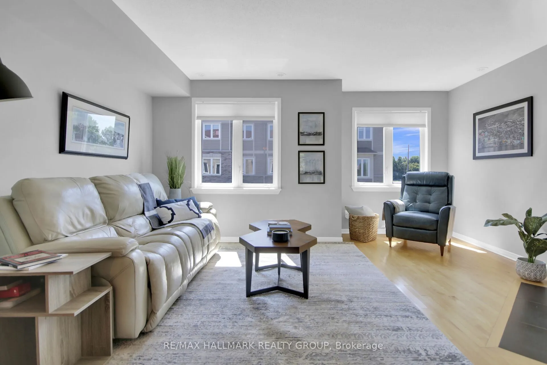 303 Mosaic Private