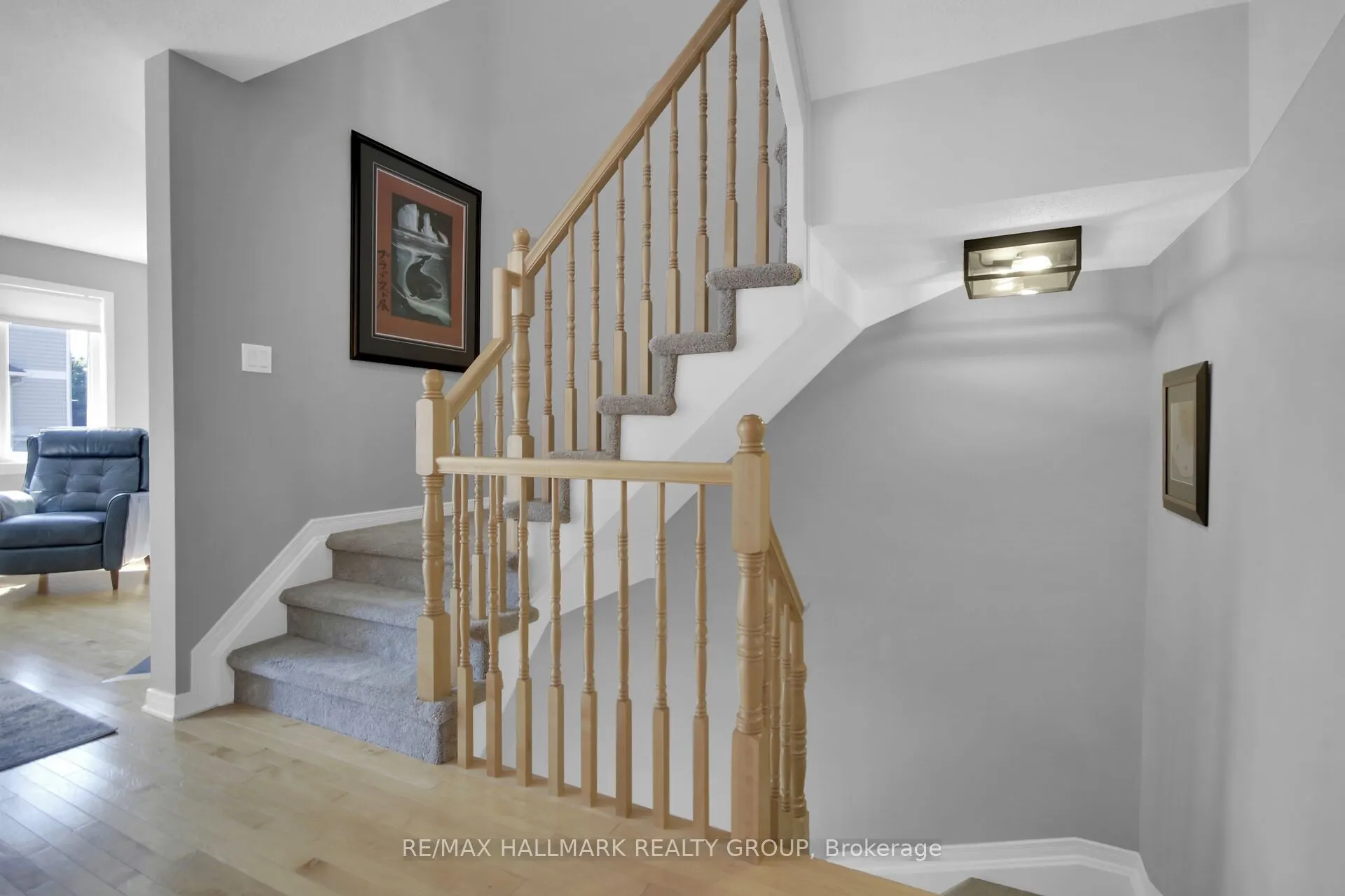 303 Mosaic Private