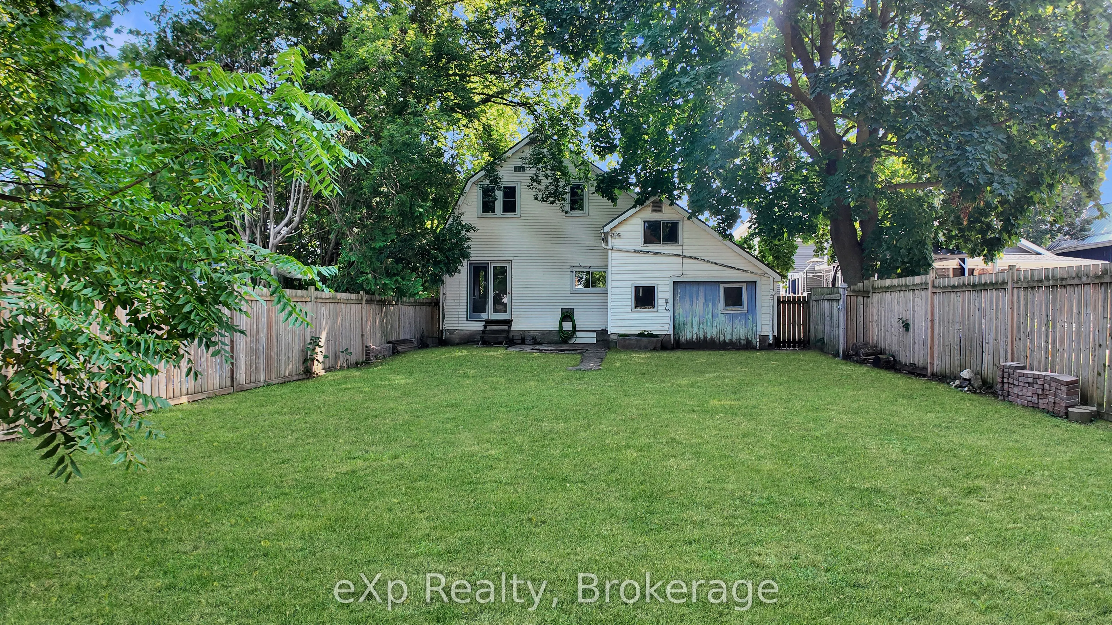315 McNab Street