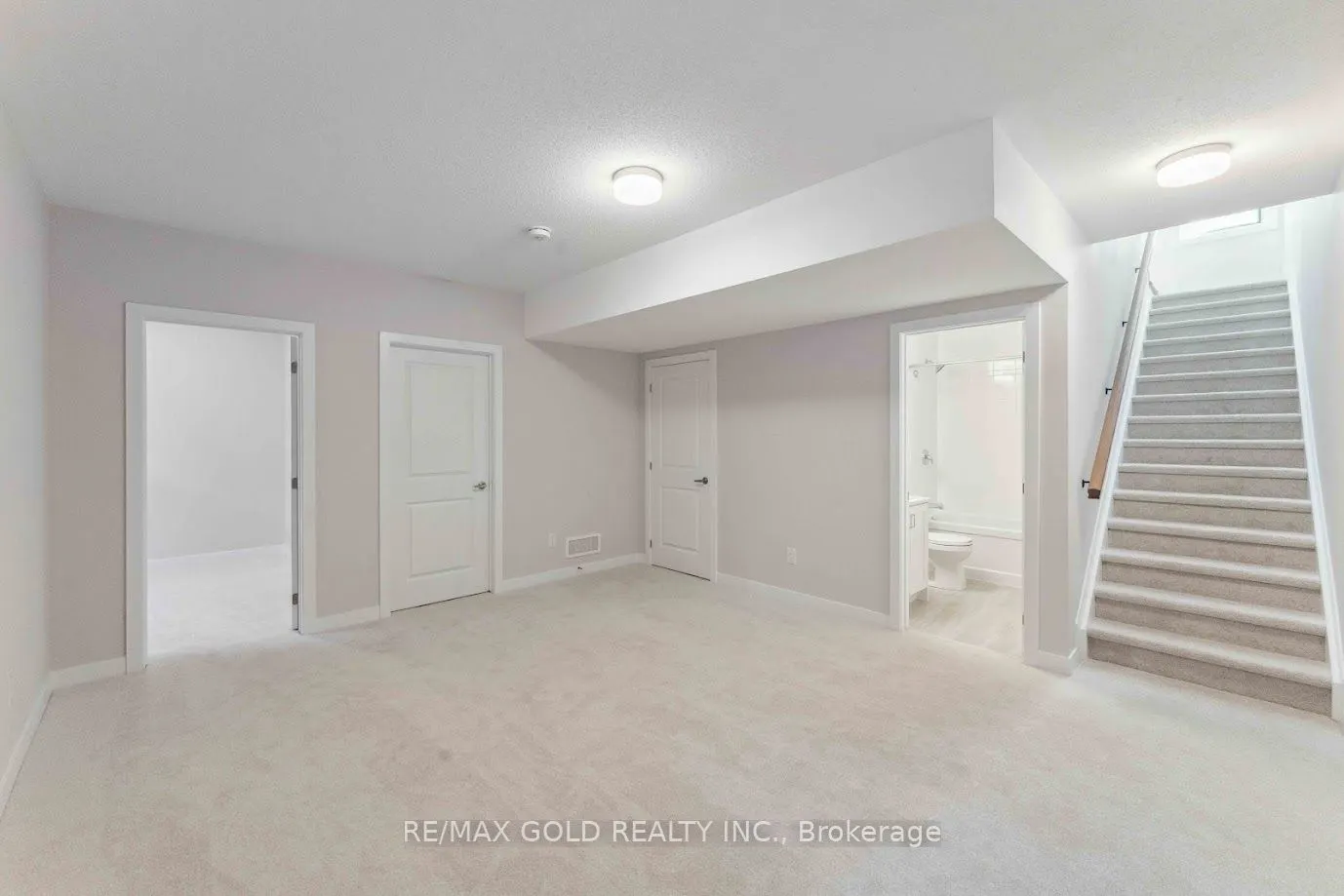 356 Peninsula Road