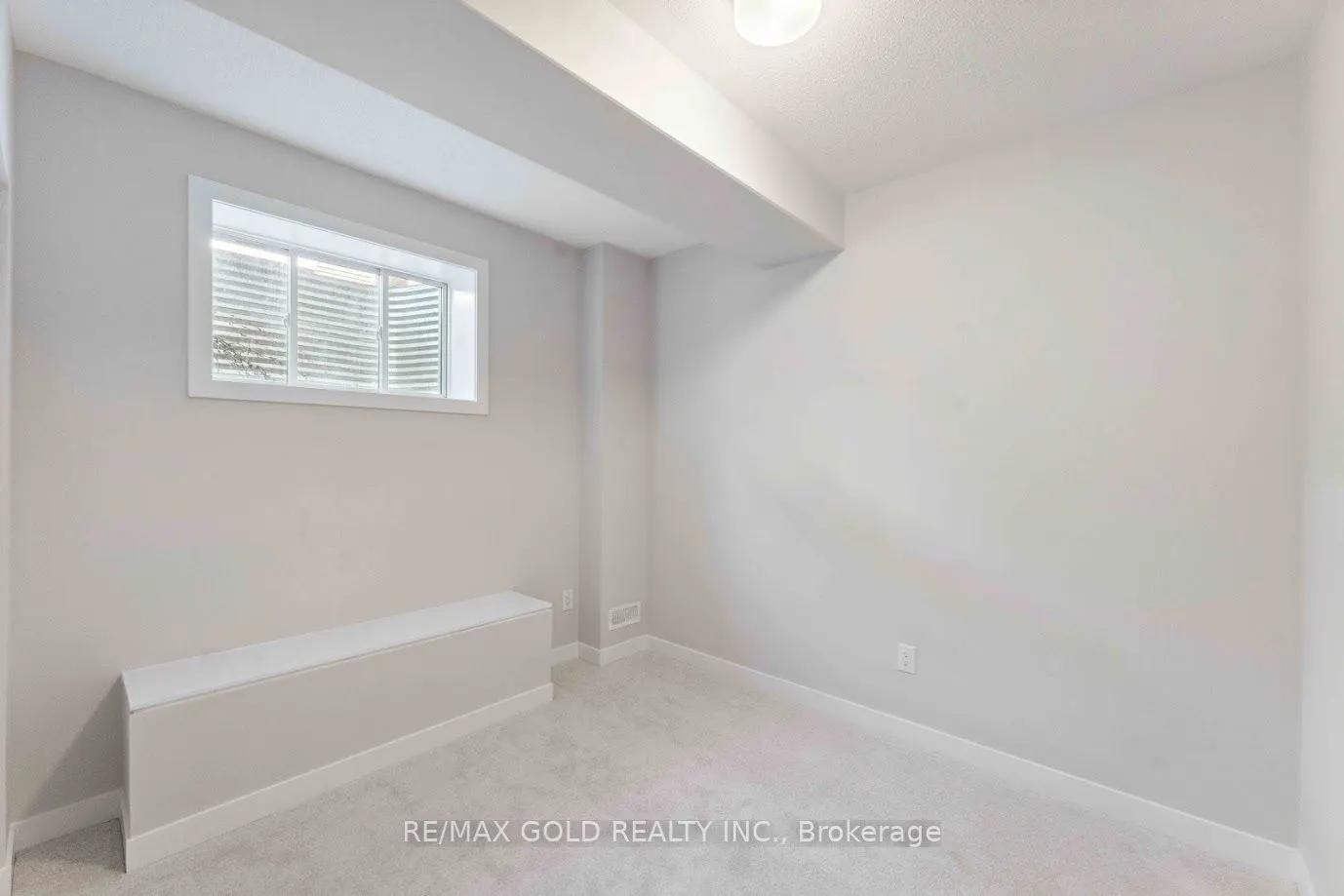 356 Peninsula Road