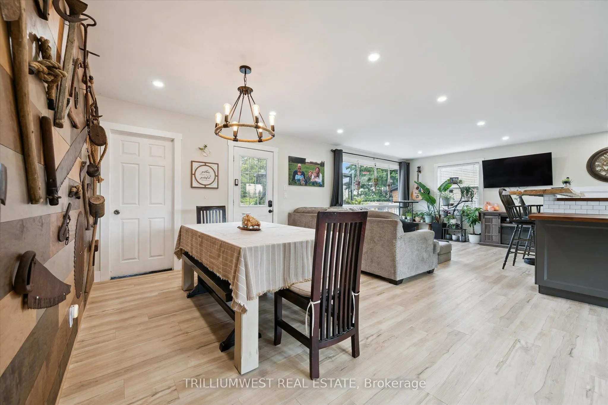 6149 Guelph Road