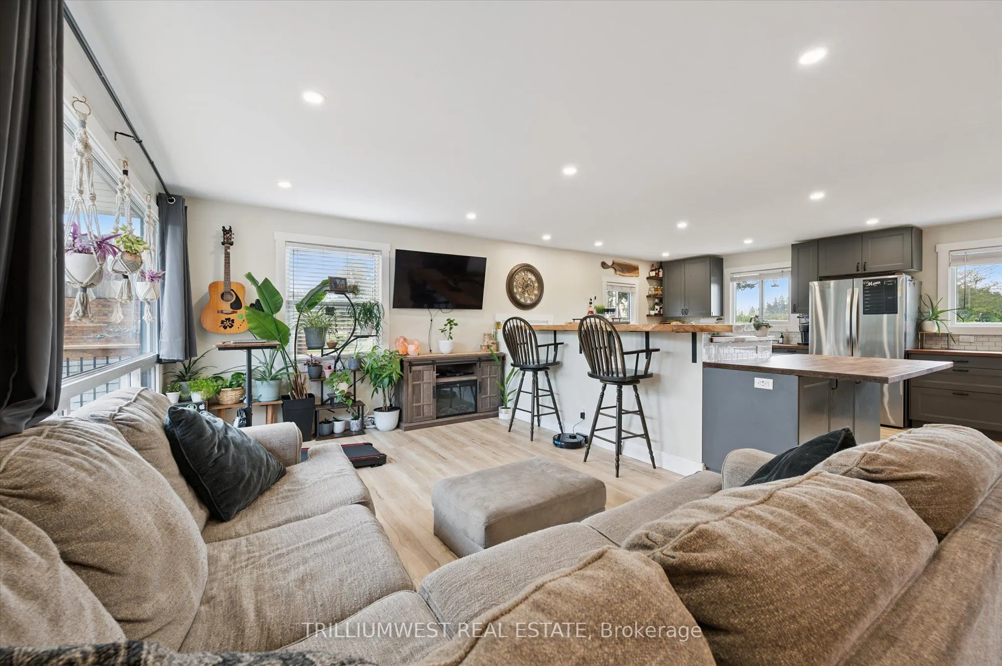 6149 Guelph Road