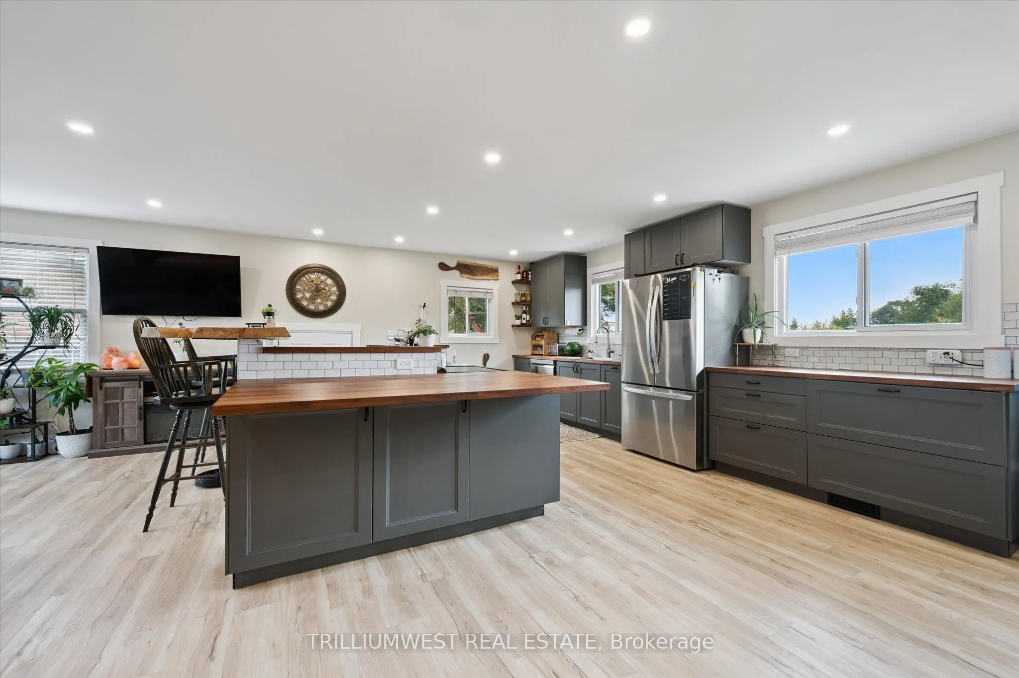 6149 Guelph Road