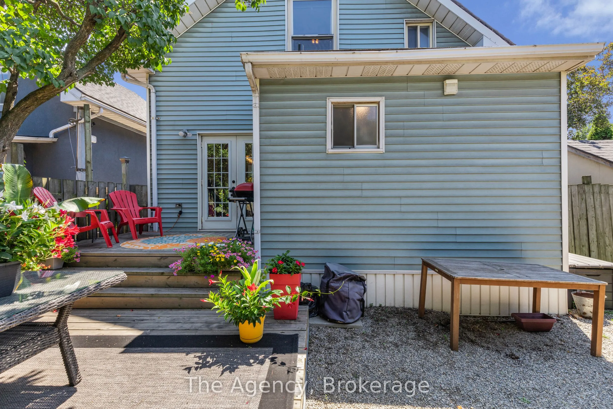 1 Mareve Avenue