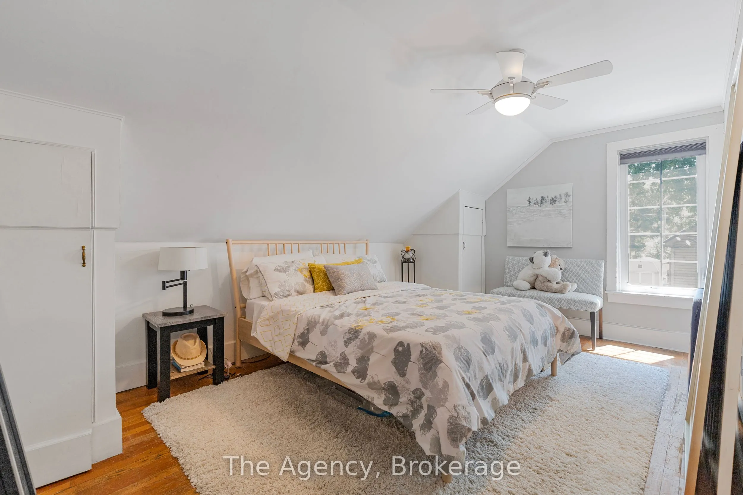 1 Mareve Avenue