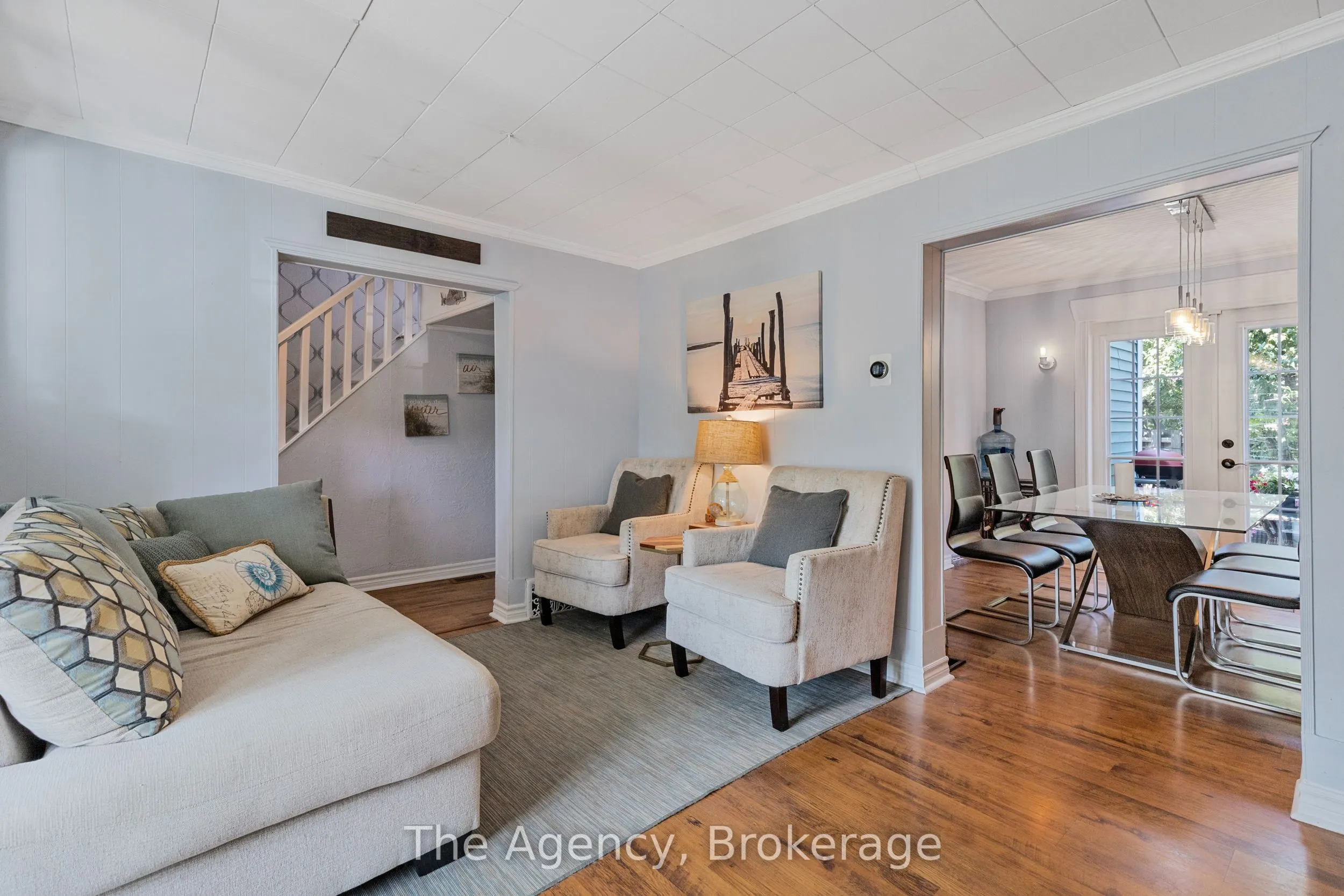 1 Mareve Avenue