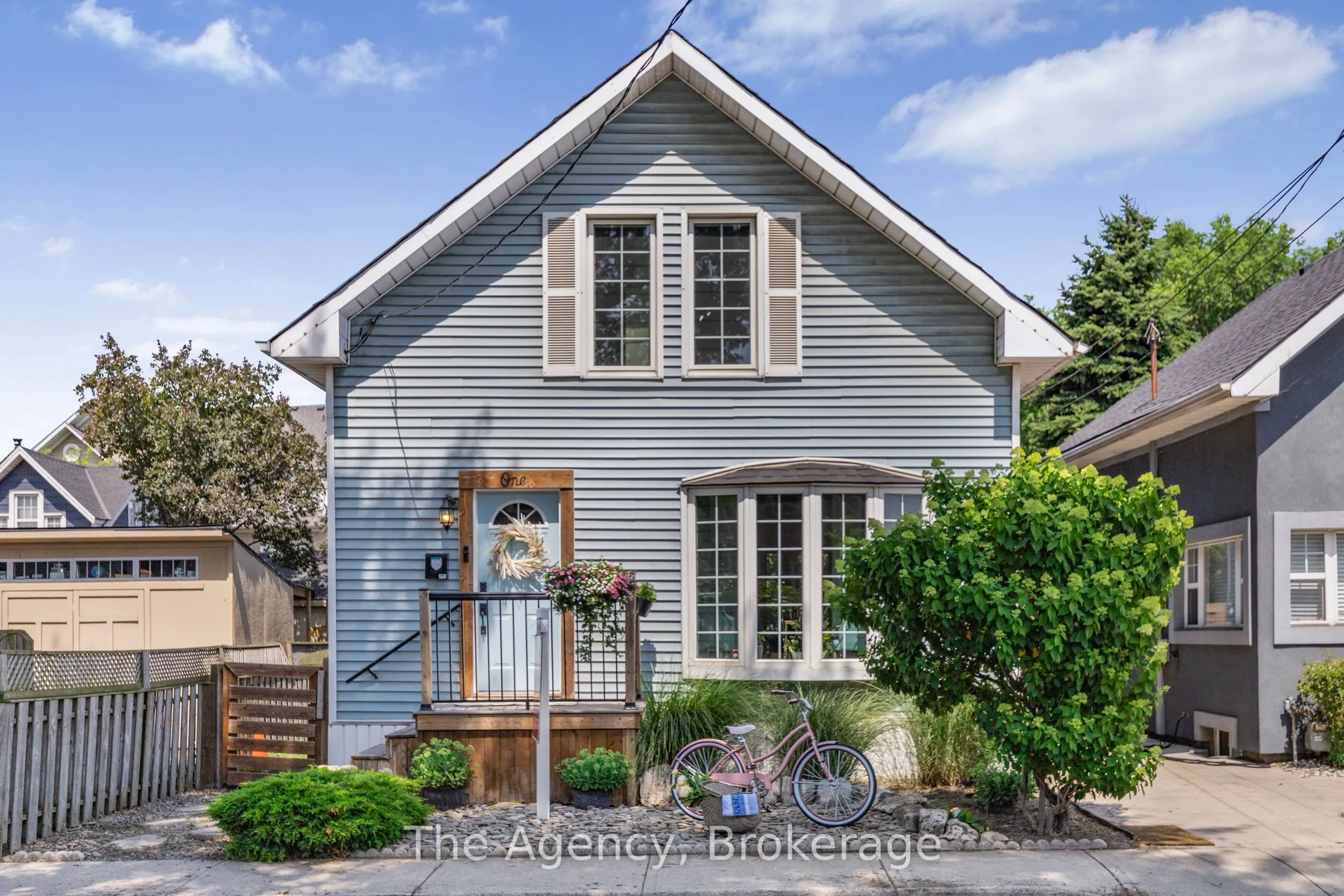 1 Mareve Avenue