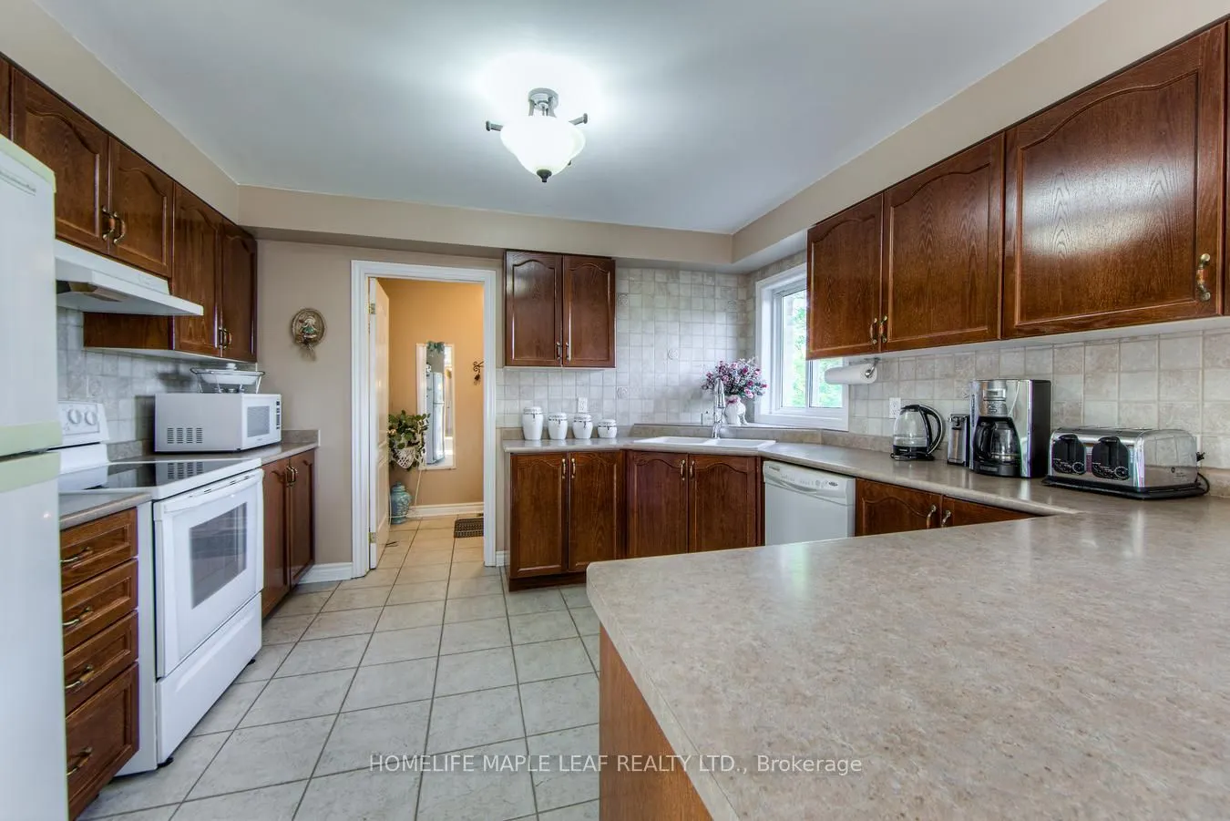 32 Mountainview Road