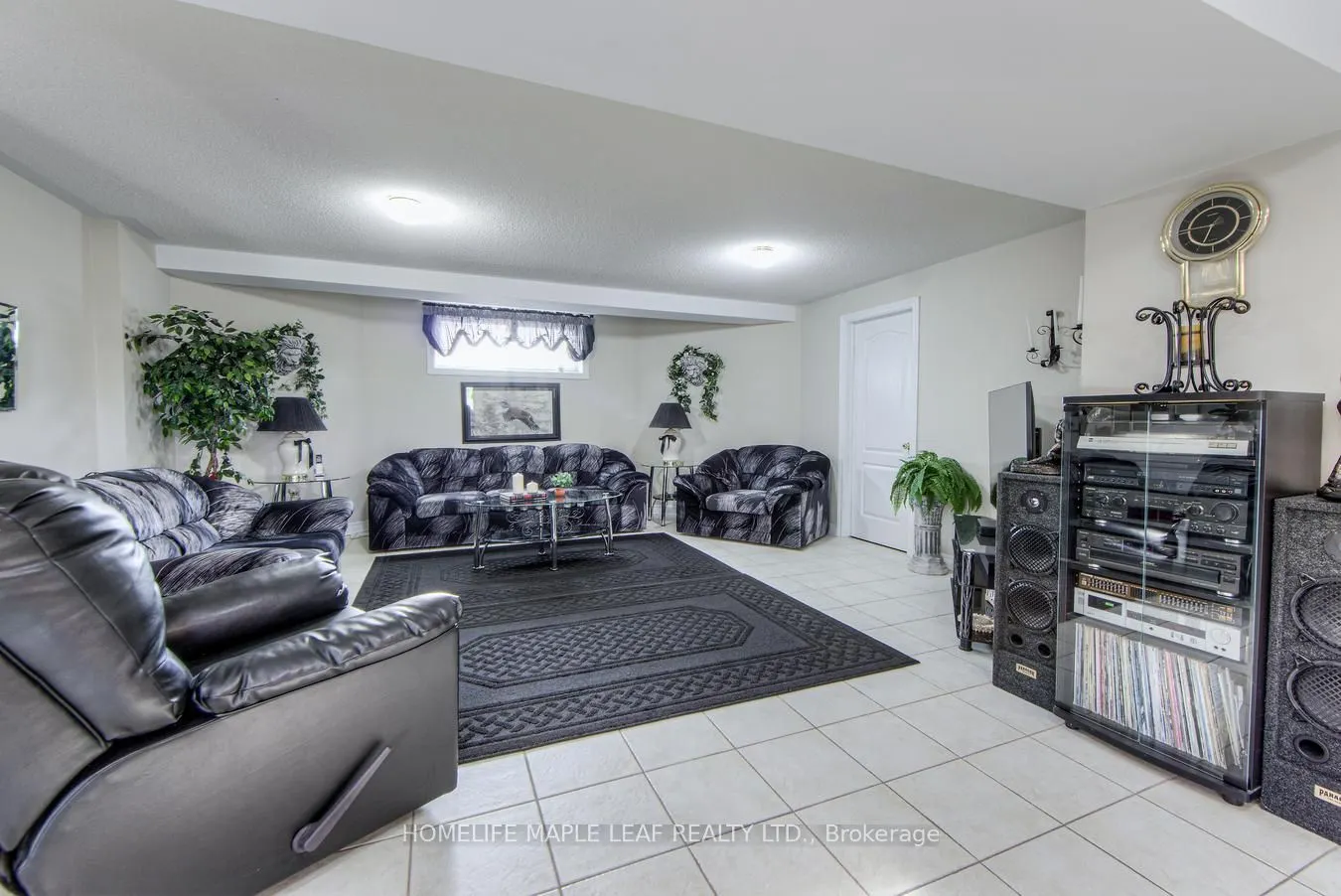 32 Mountainview Road