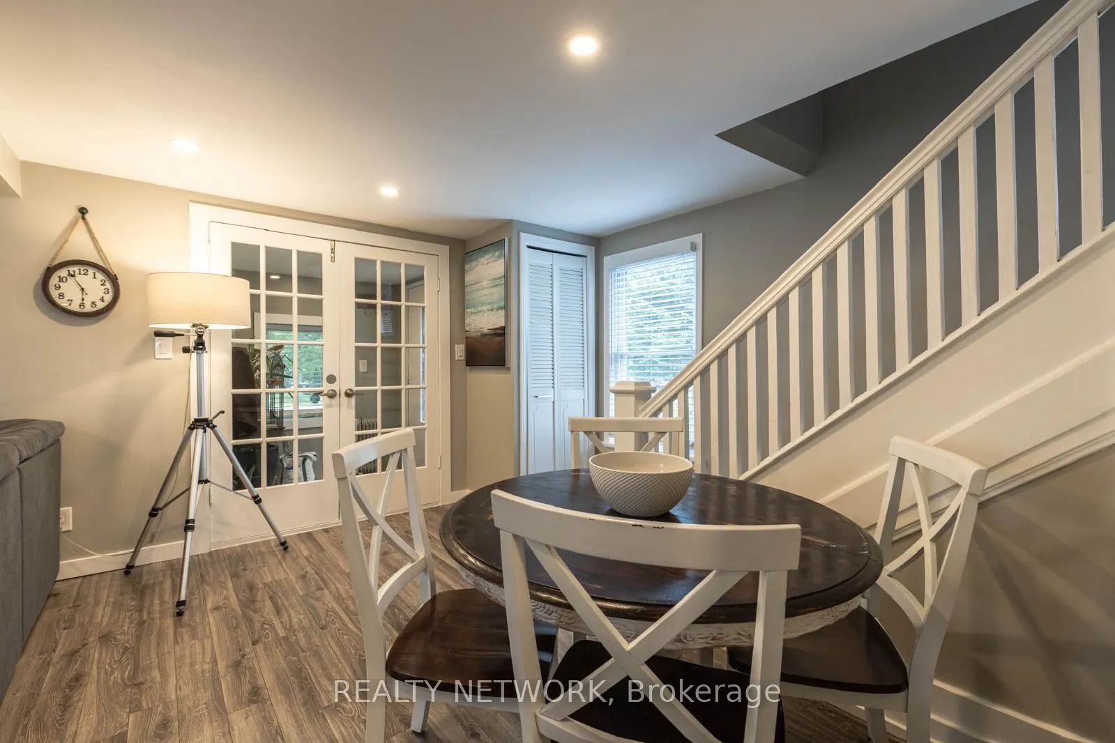 2985 Portage Road